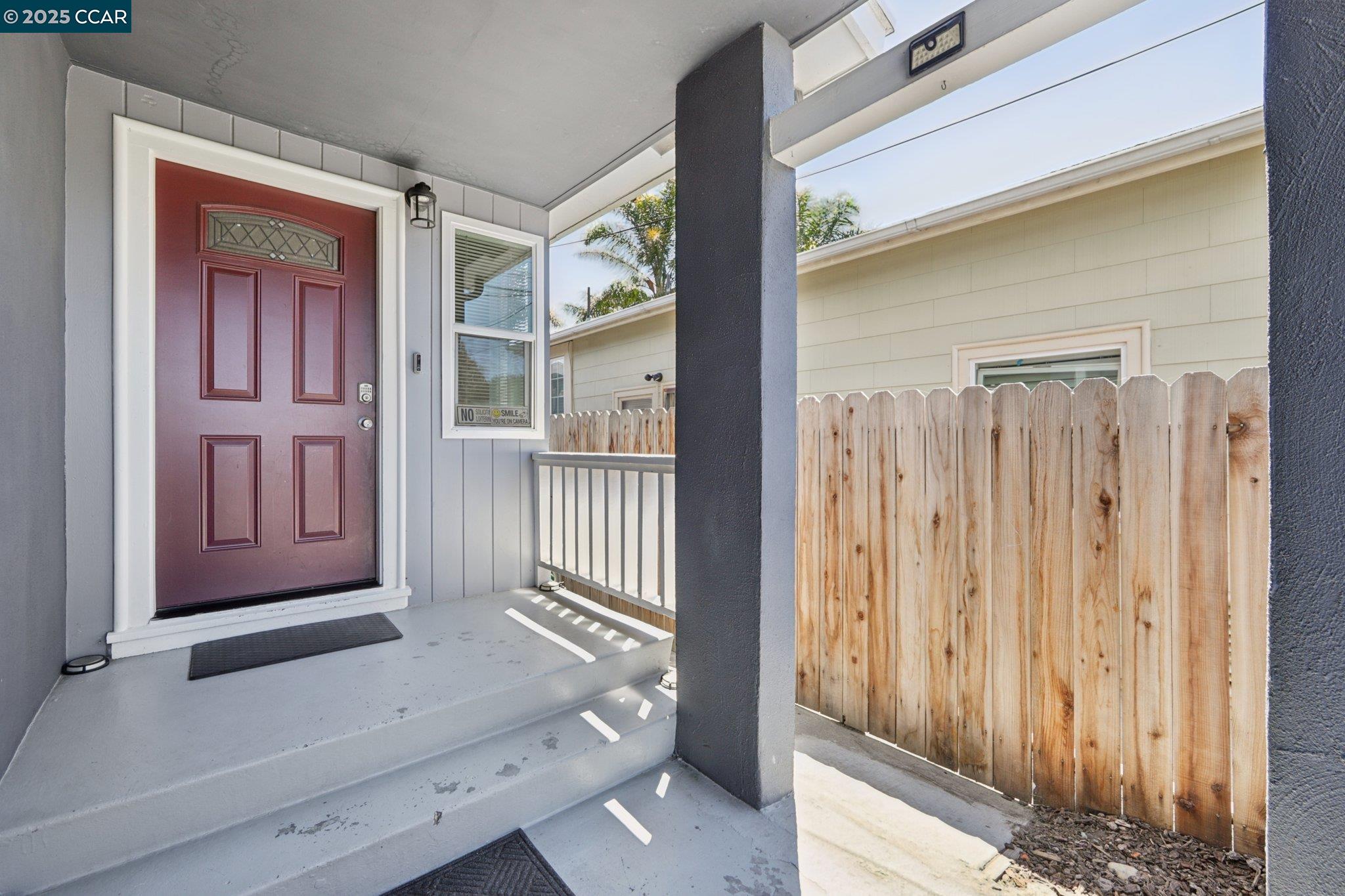 Detail Gallery Image 2 of 41 For 2110 Hellings Avenue, Richmond,  CA 94801 - 3 Beds | 2 Baths
