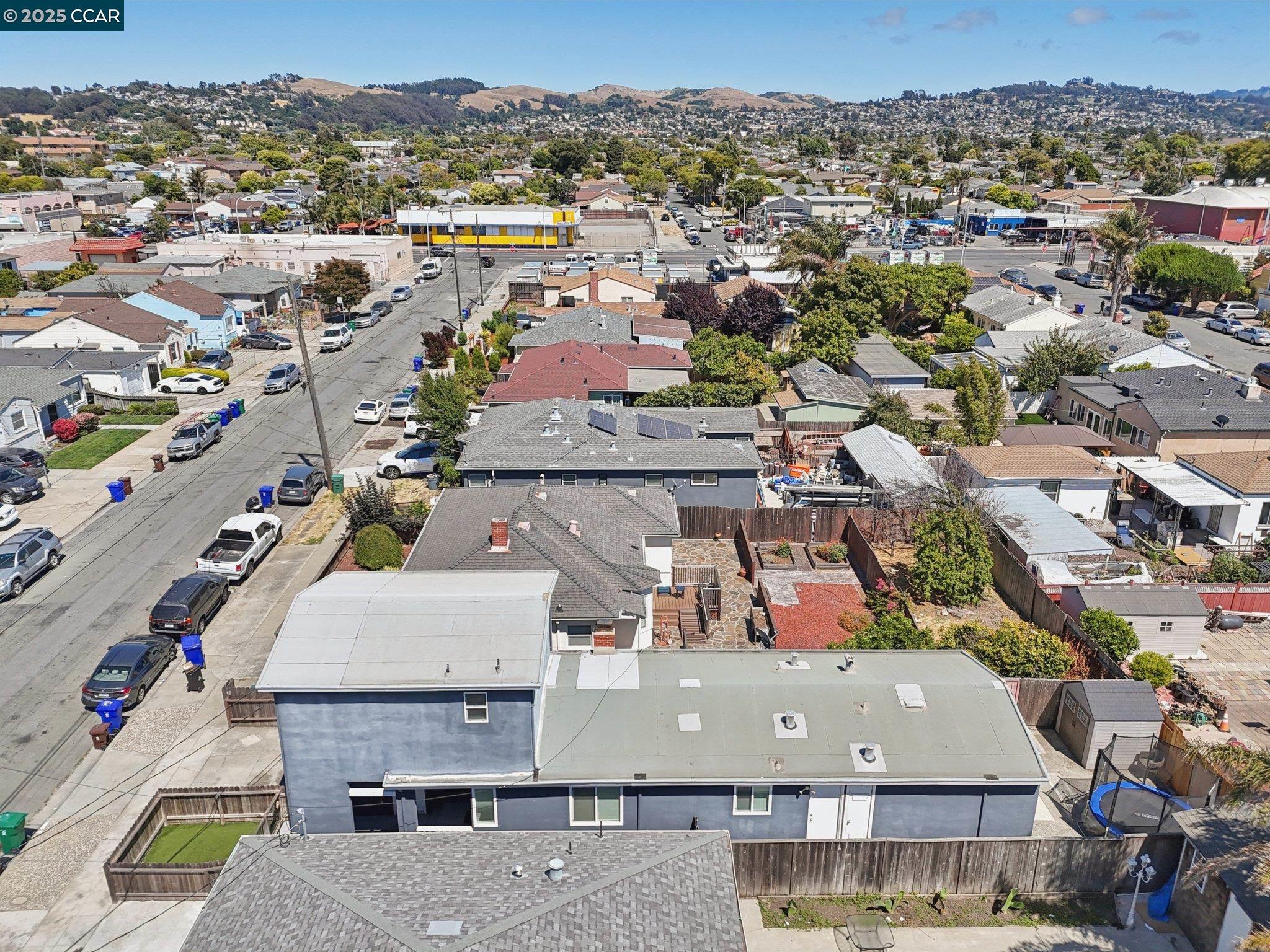 Detail Gallery Image 35 of 41 For 2110 Hellings Avenue, Richmond,  CA 94801 - 3 Beds | 2 Baths