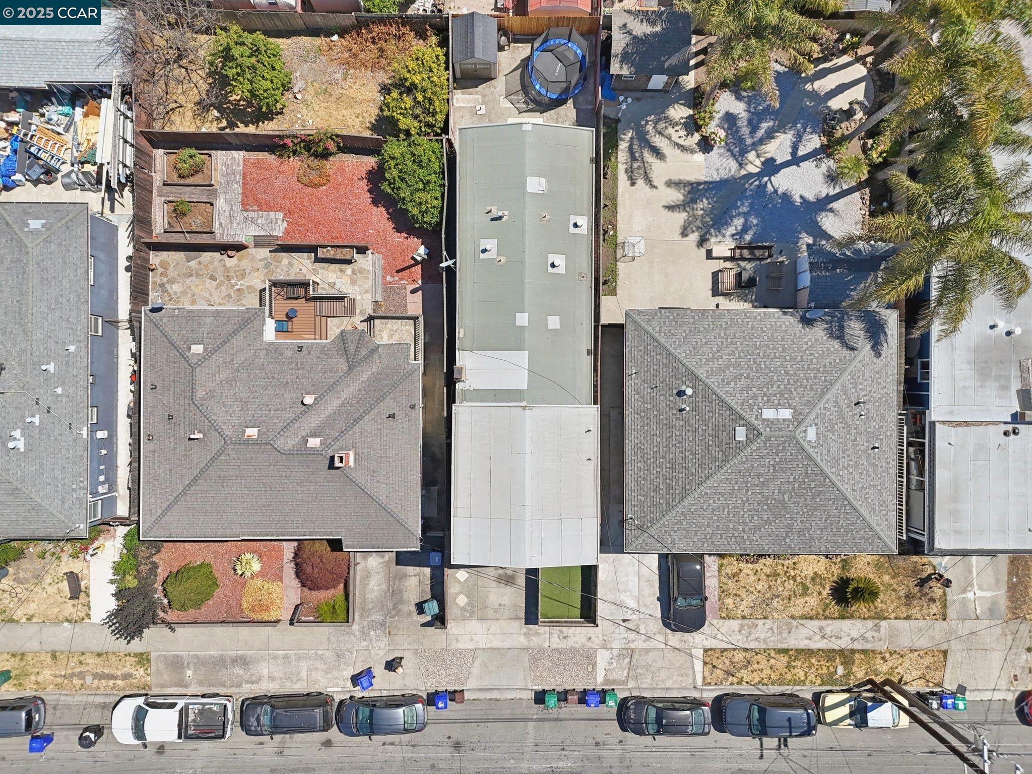 Detail Gallery Image 37 of 41 For 2110 Hellings Avenue, Richmond,  CA 94801 - 3 Beds | 2 Baths