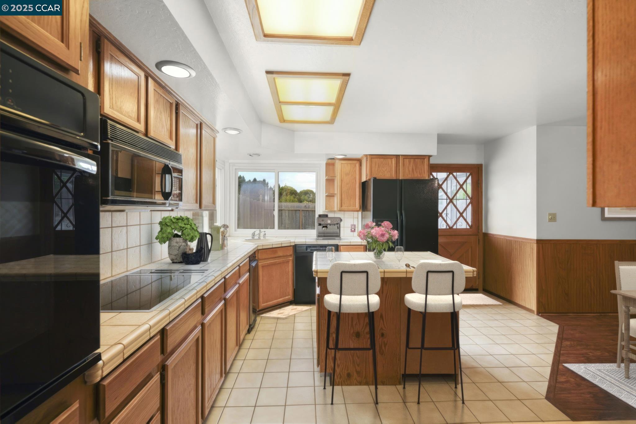 Detail Gallery Image 16 of 37 For 2609 Odonnell Dr, San Pablo,  CA 94806 - 3 Beds | 2 Baths