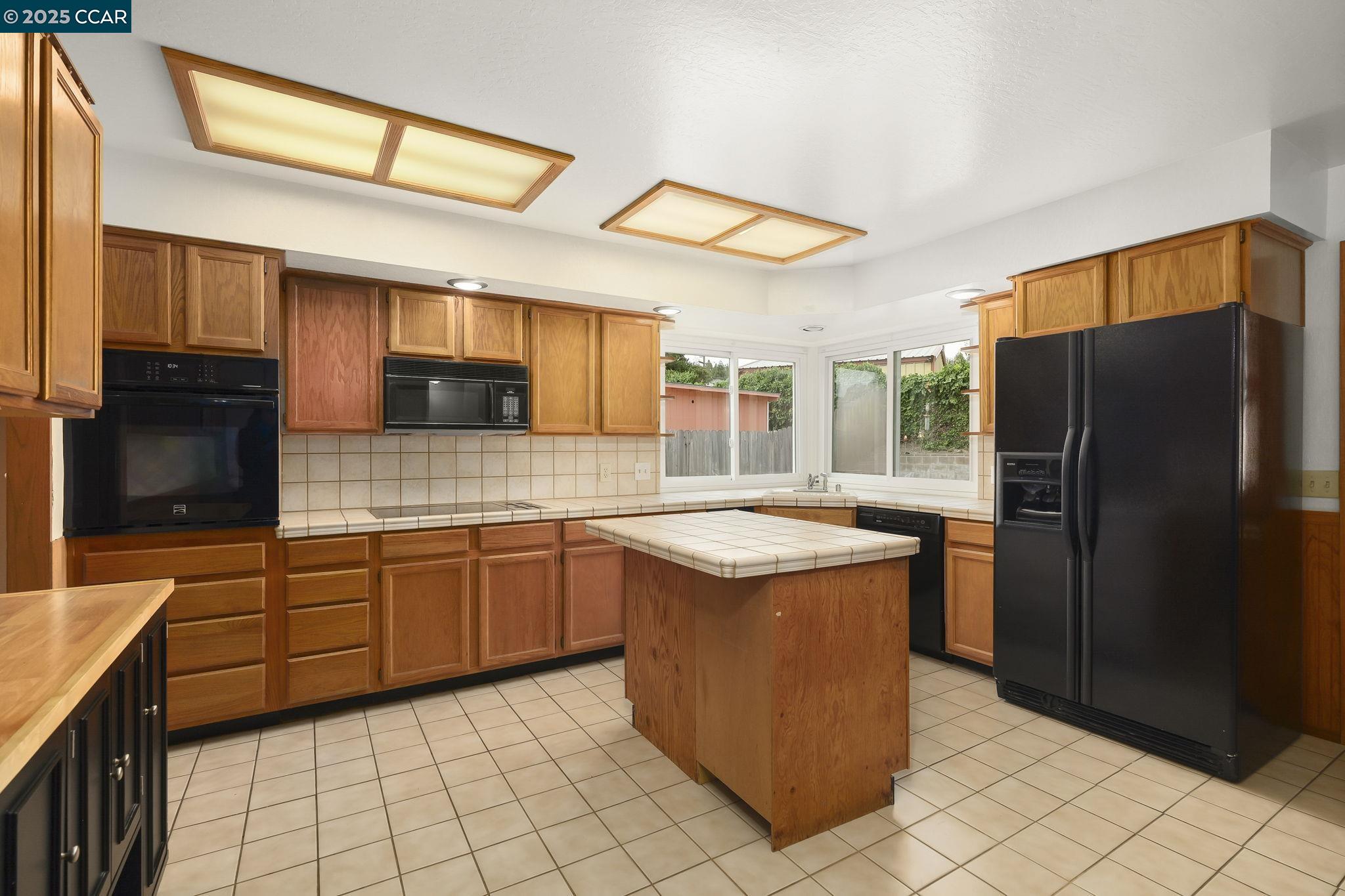 Detail Gallery Image 17 of 37 For 2609 Odonnell Dr, San Pablo,  CA 94806 - 3 Beds | 2 Baths