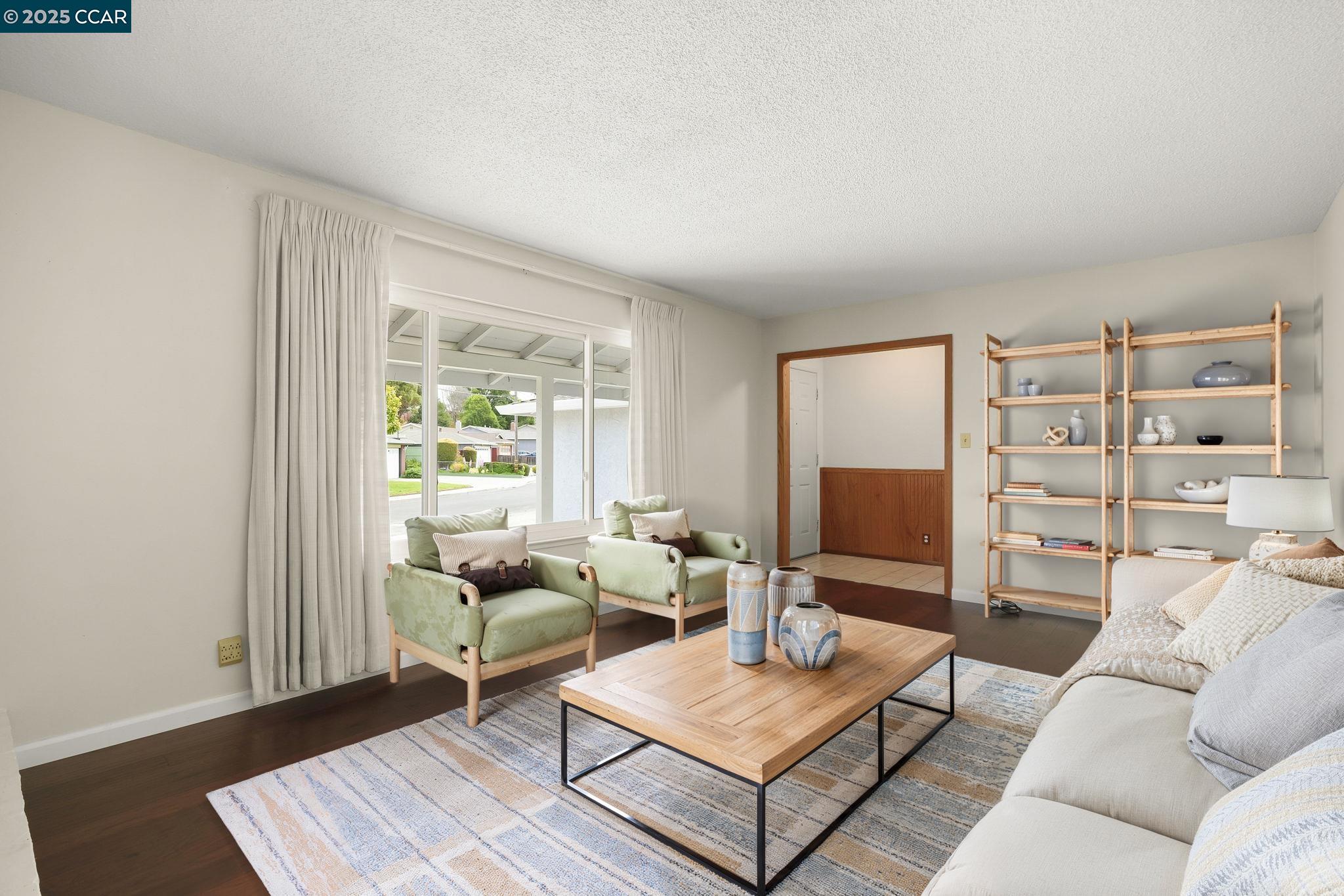 Detail Gallery Image 4 of 37 For 2609 Odonnell Dr, San Pablo,  CA 94806 - 3 Beds | 2 Baths