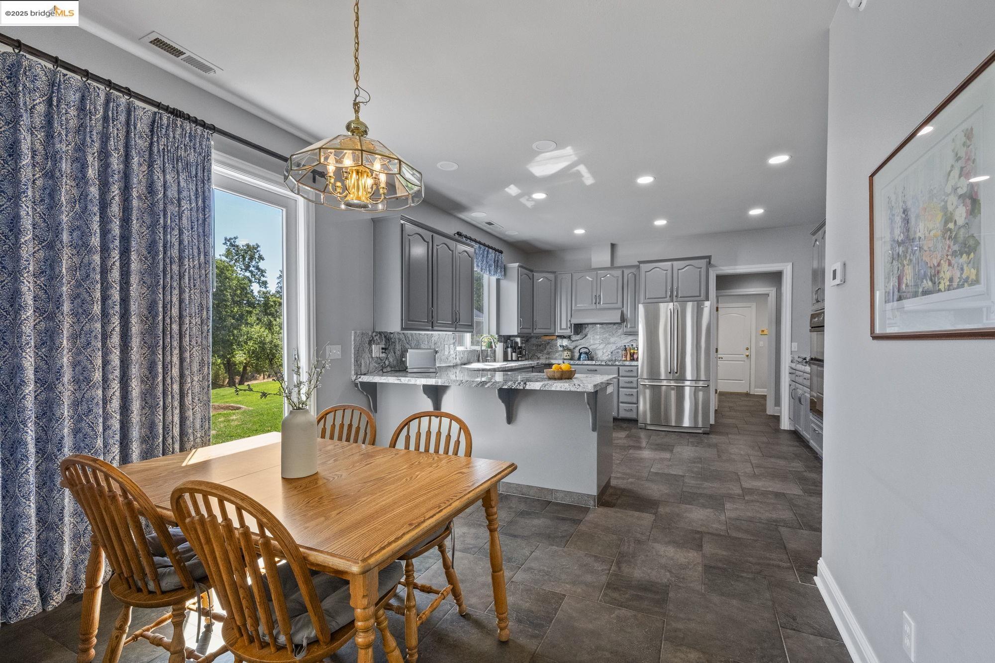Detail Gallery Image 16 of 55 For 16280 Stine Ct., Sonora,  CA 95370 - 3 Beds | 2/1 Baths
