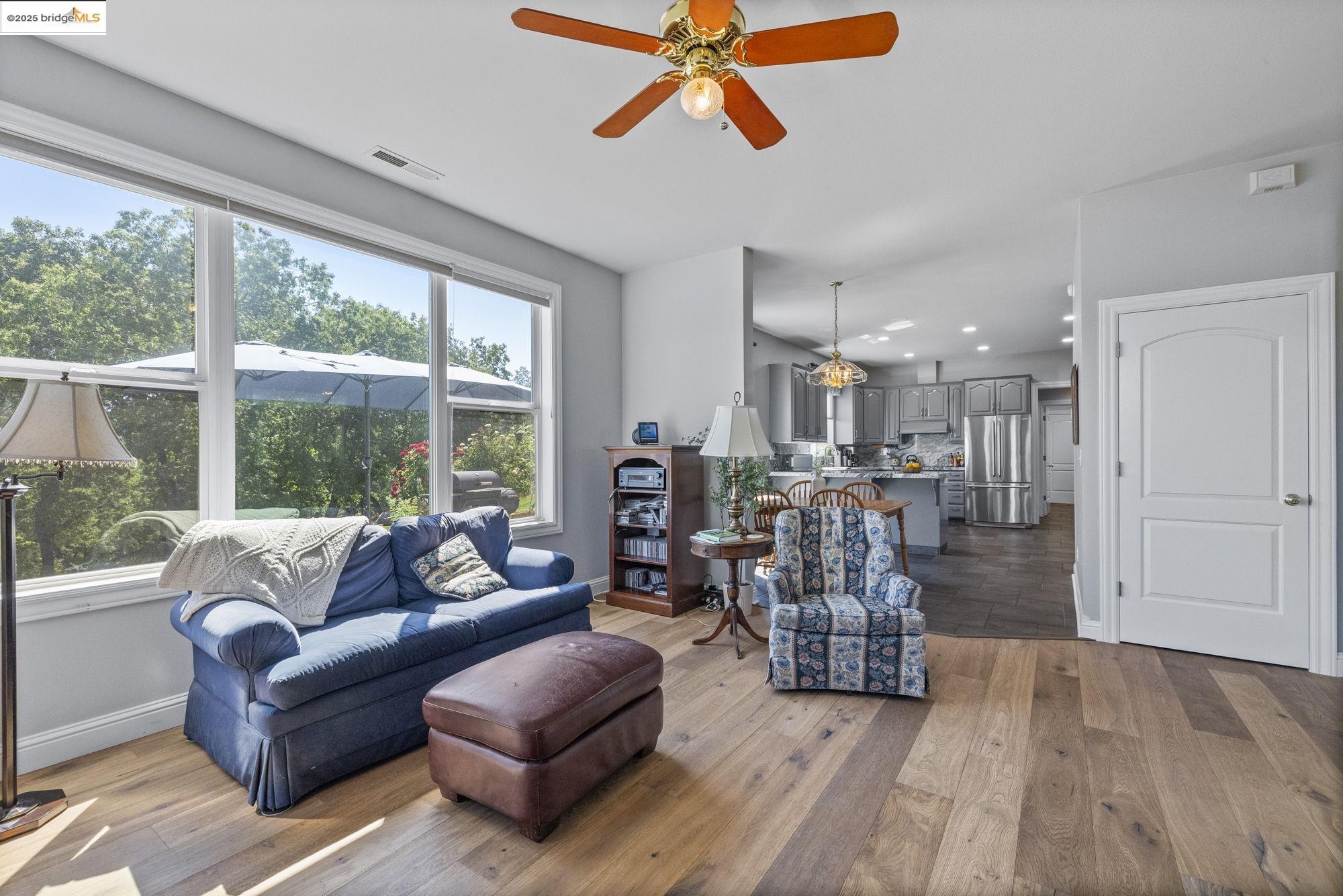 Detail Gallery Image 17 of 55 For 16280 Stine Ct., Sonora,  CA 95370 - 3 Beds | 2/1 Baths