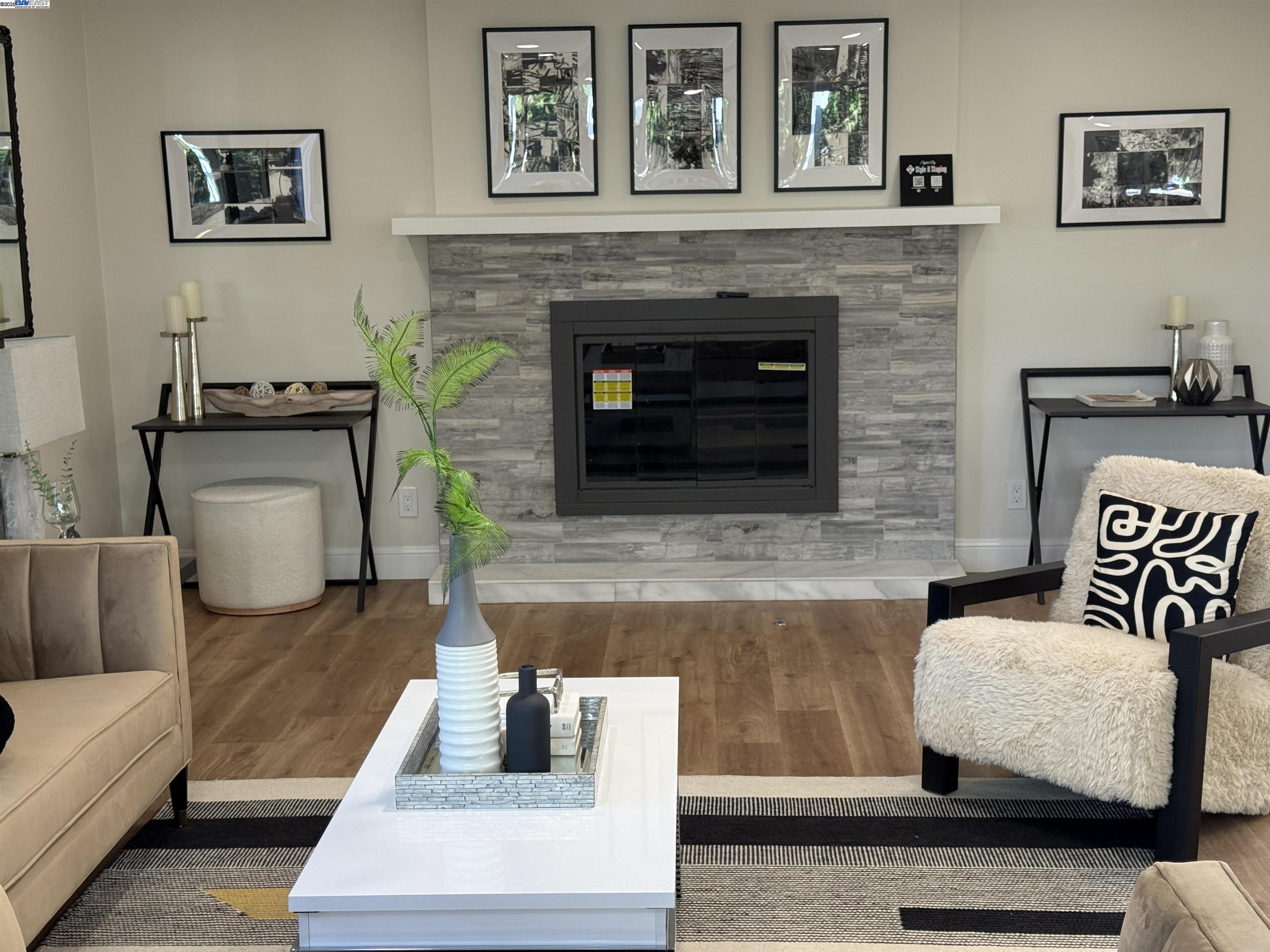 Detail Gallery Image 3 of 37 For 174 Town and Country Dr, Danville,  CA 94526 - 5 Beds | 2/1 Baths