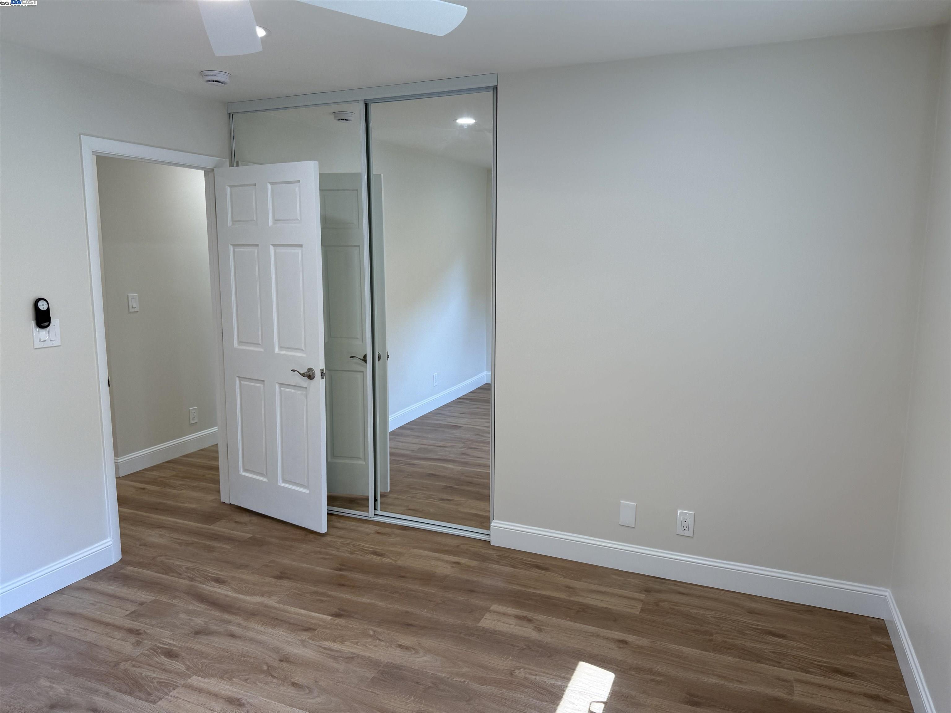 Detail Gallery Image 21 of 37 For 174 Town and Country Dr, Danville,  CA 94526 - 5 Beds | 2/1 Baths