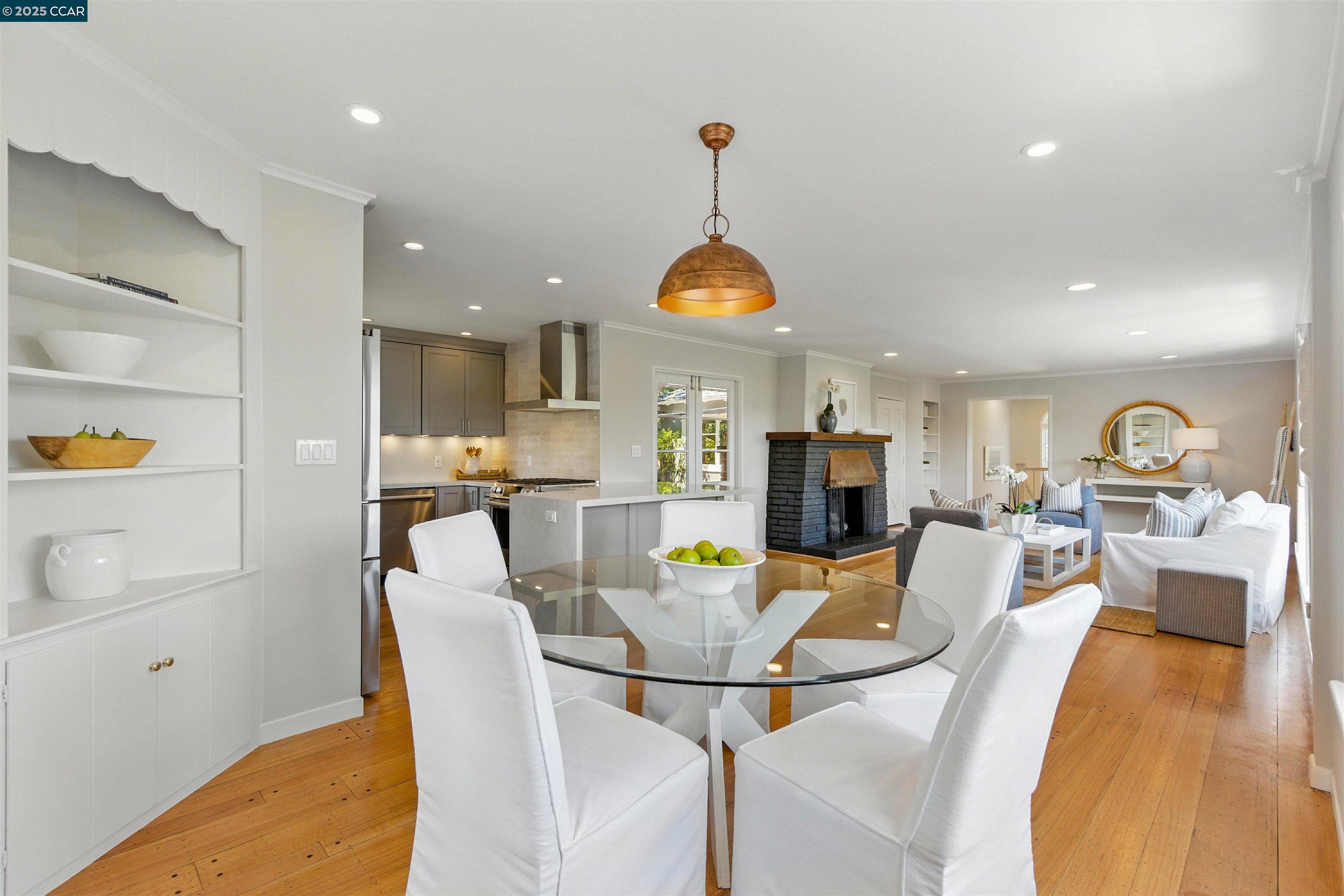 Detail Gallery Image 11 of 51 For 4 La Campana Rd, Orinda,  CA 94563 - 3 Beds | 2 Baths
