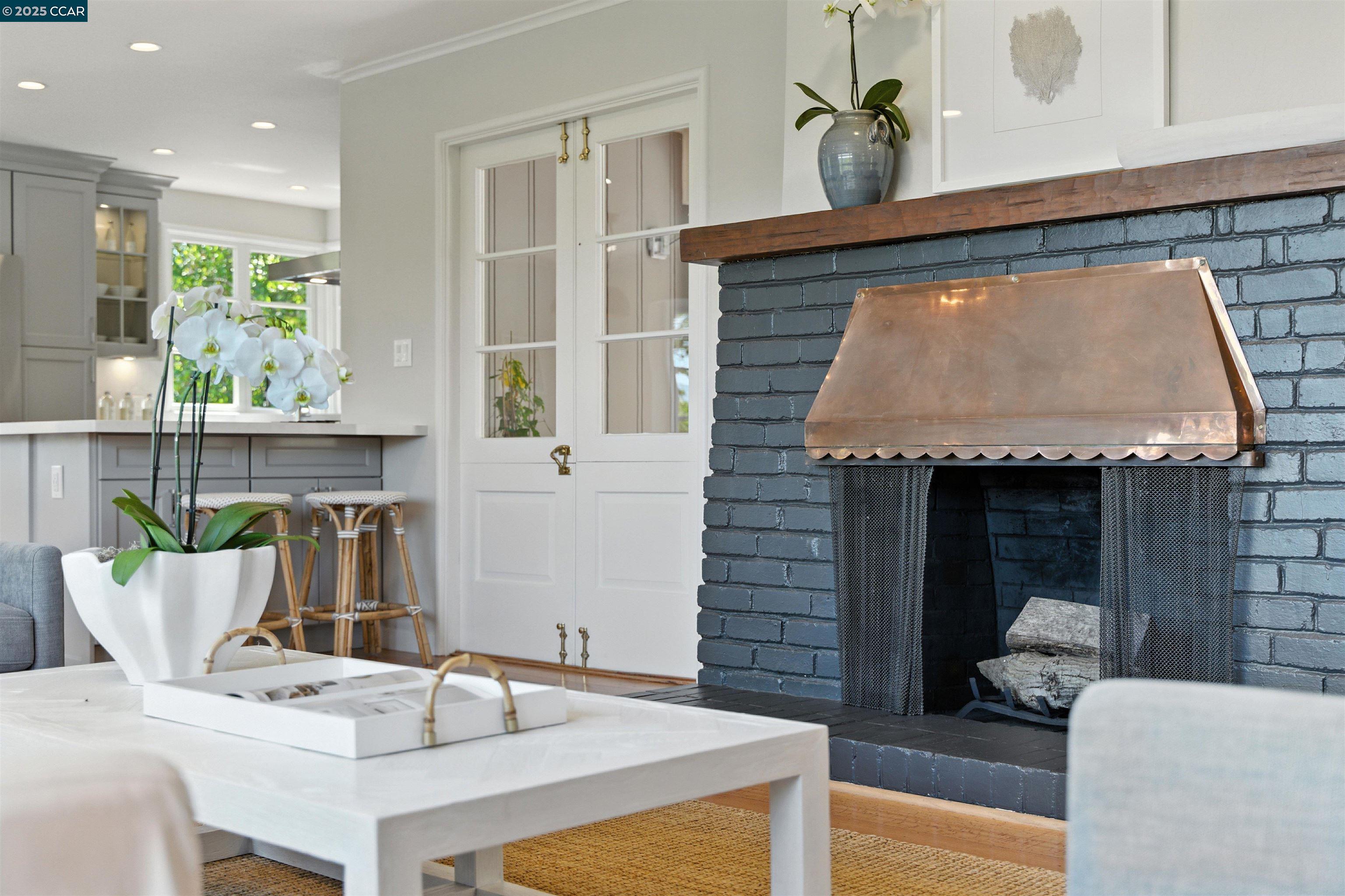 Detail Gallery Image 17 of 51 For 4 La Campana Rd, Orinda,  CA 94563 - 3 Beds | 2 Baths