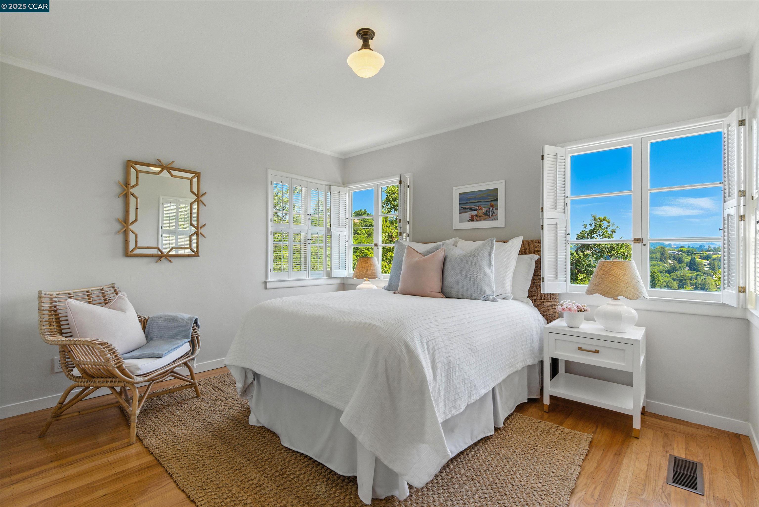 Detail Gallery Image 31 of 51 For 4 La Campana Rd, Orinda,  CA 94563 - 3 Beds | 2 Baths