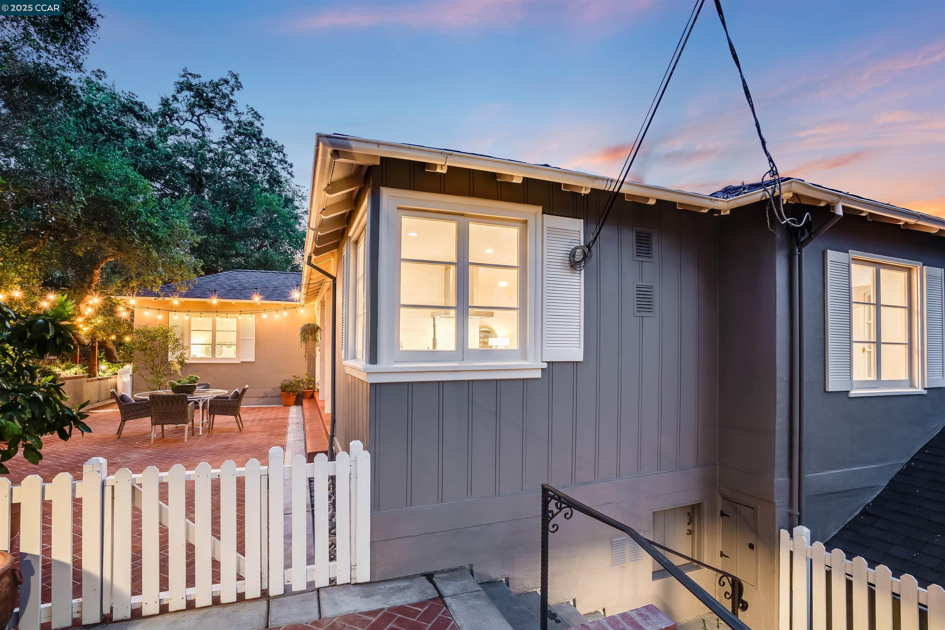 Detail Gallery Image 51 of 51 For 4 La Campana Rd, Orinda,  CA 94563 - 3 Beds | 2 Baths