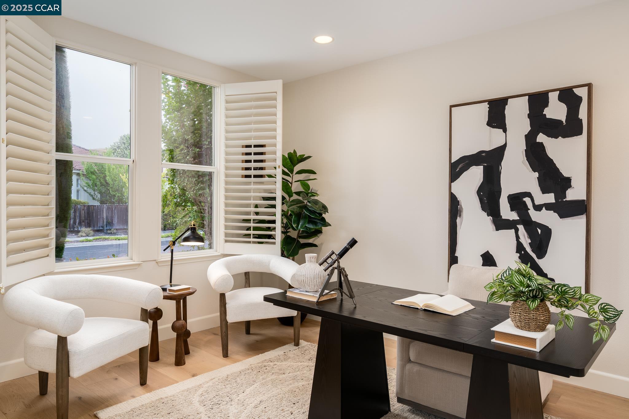 Detail Gallery Image 10 of 46 For 9356 Mediar Dr, San Ramon,  CA 94582 - 6 Beds | 3 Baths