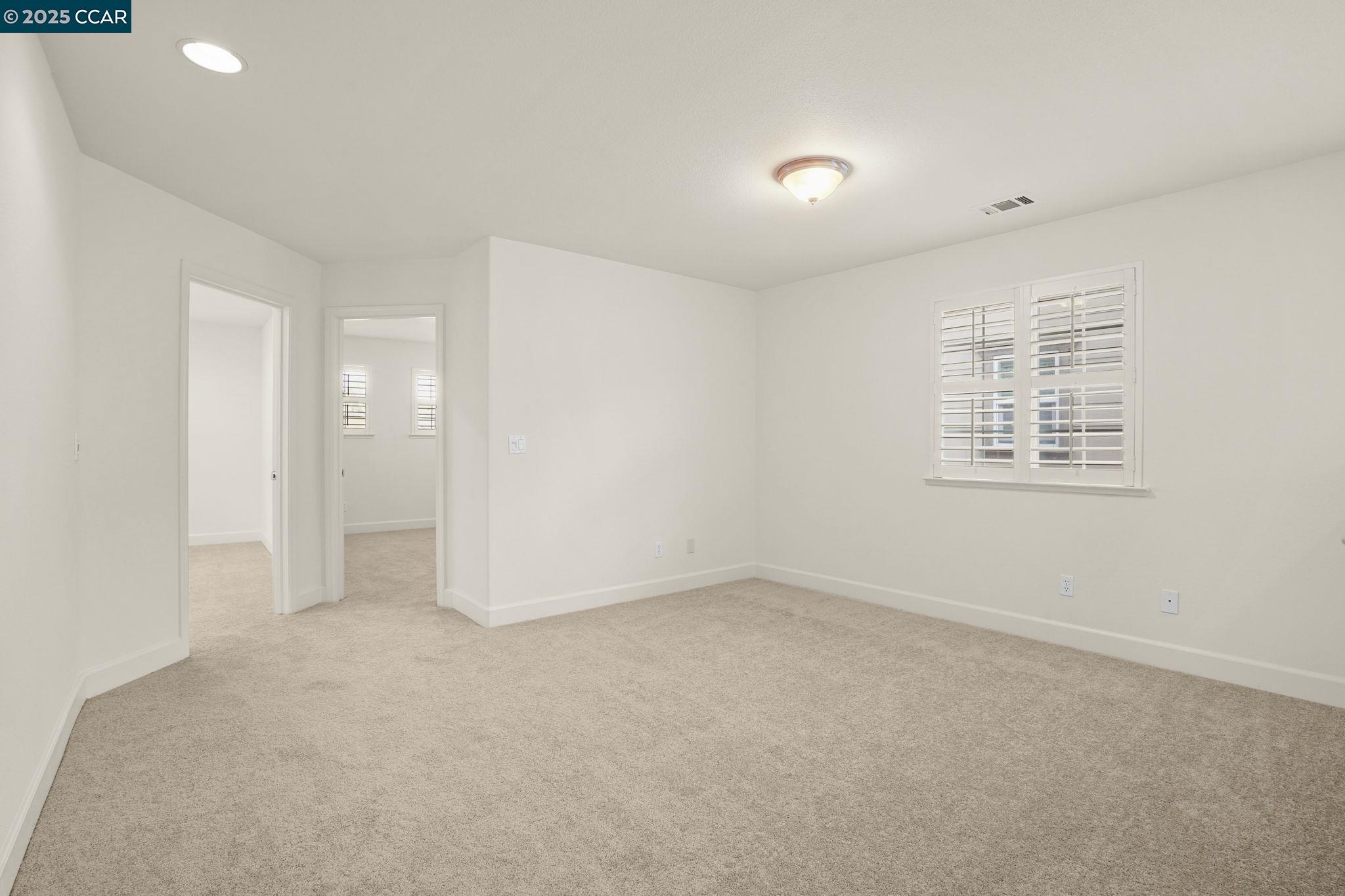 Detail Gallery Image 13 of 27 For 192 Jupiter Ct, Pittsburg,  CA 94565 - 3 Beds | 2/1 Baths