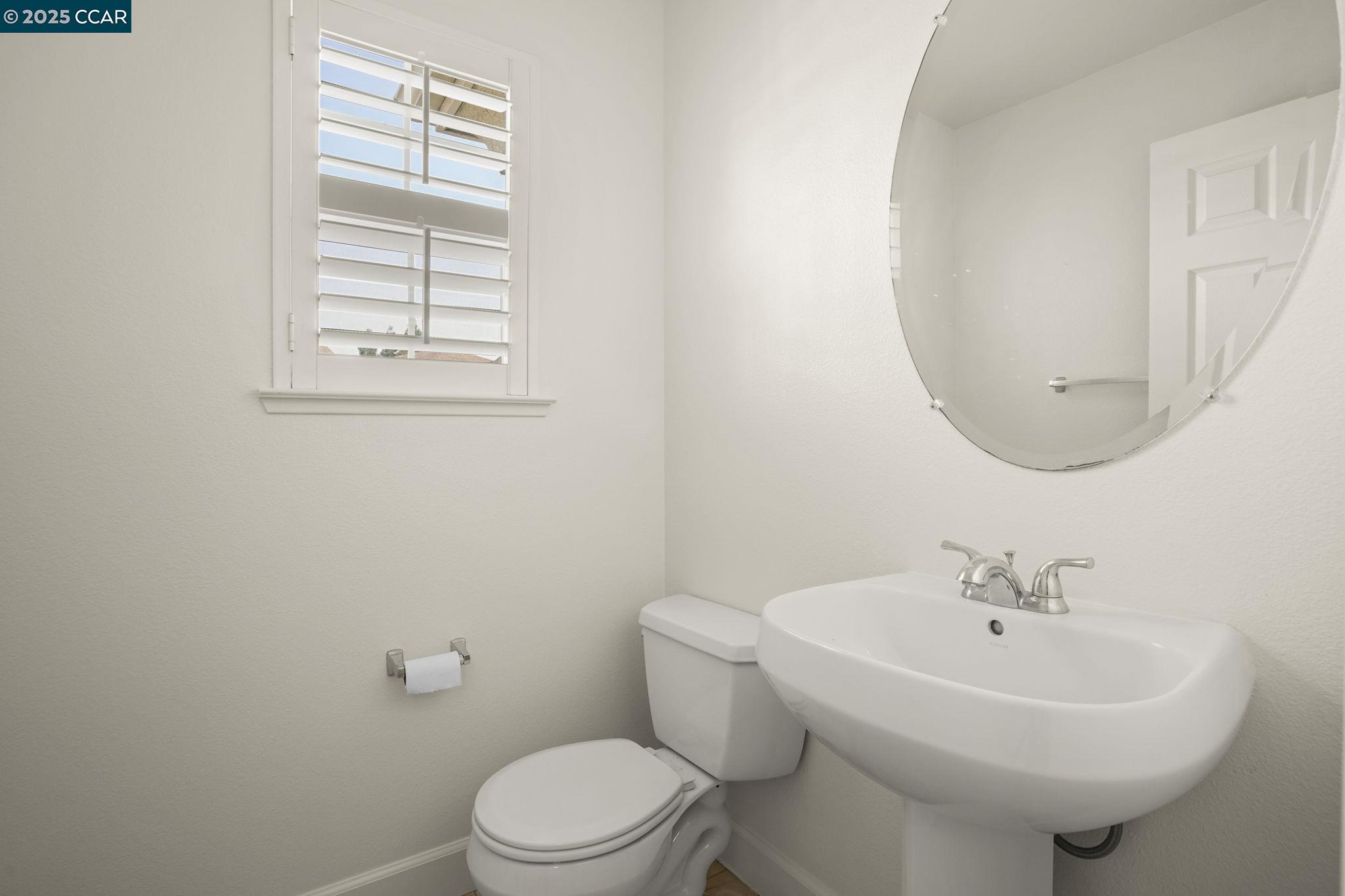 Detail Gallery Image 22 of 27 For 192 Jupiter Ct, Pittsburg,  CA 94565 - 3 Beds | 2/1 Baths