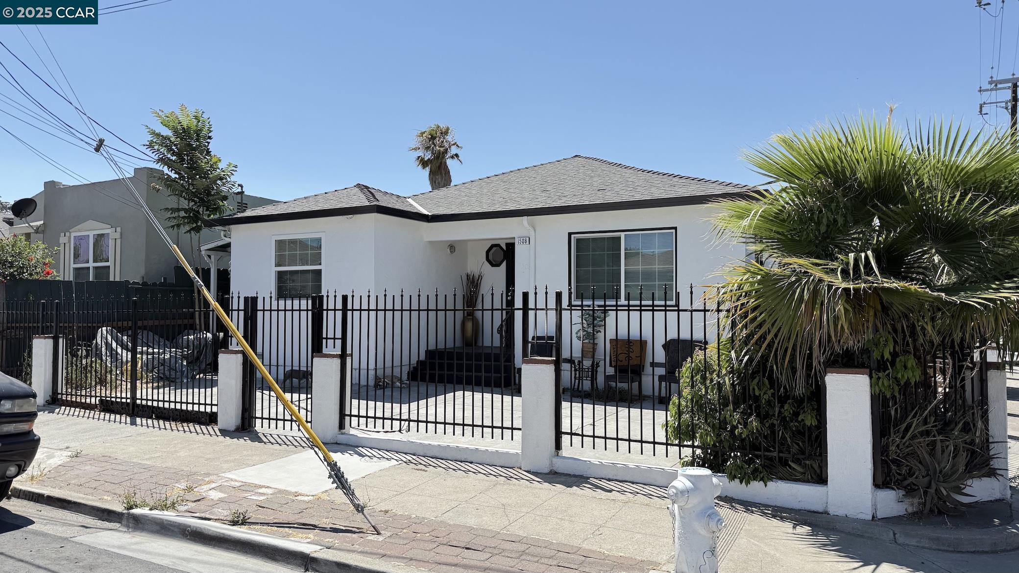 Detail Gallery Image 2 of 6 For 1508 Norton St, Pittsburg,  CA 94565 - – Beds | – Baths