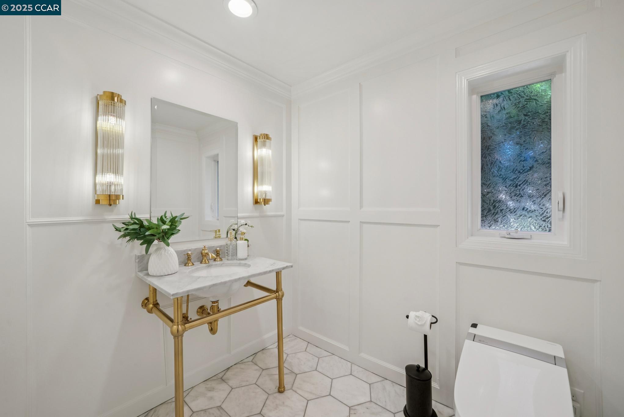 Detail Gallery Image 22 of 29 For 1102 Carolyn Ave, San Jose,  CA 95125 - 4 Beds | 2/1 Baths