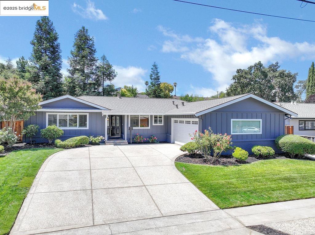 Detail Gallery Image 2 of 40 For 789 E Angela St, Pleasanton,  CA 94566 - 3 Beds | 2 Baths