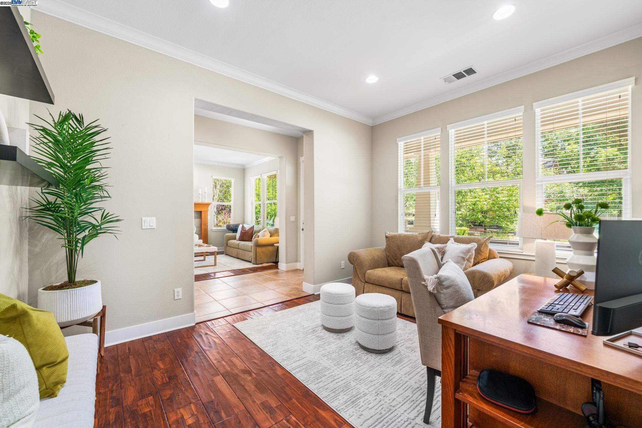 Detail Gallery Image 17 of 60 For 5477 Stockton Loop, Livermore,  CA 94550 - 4 Beds | 3 Baths