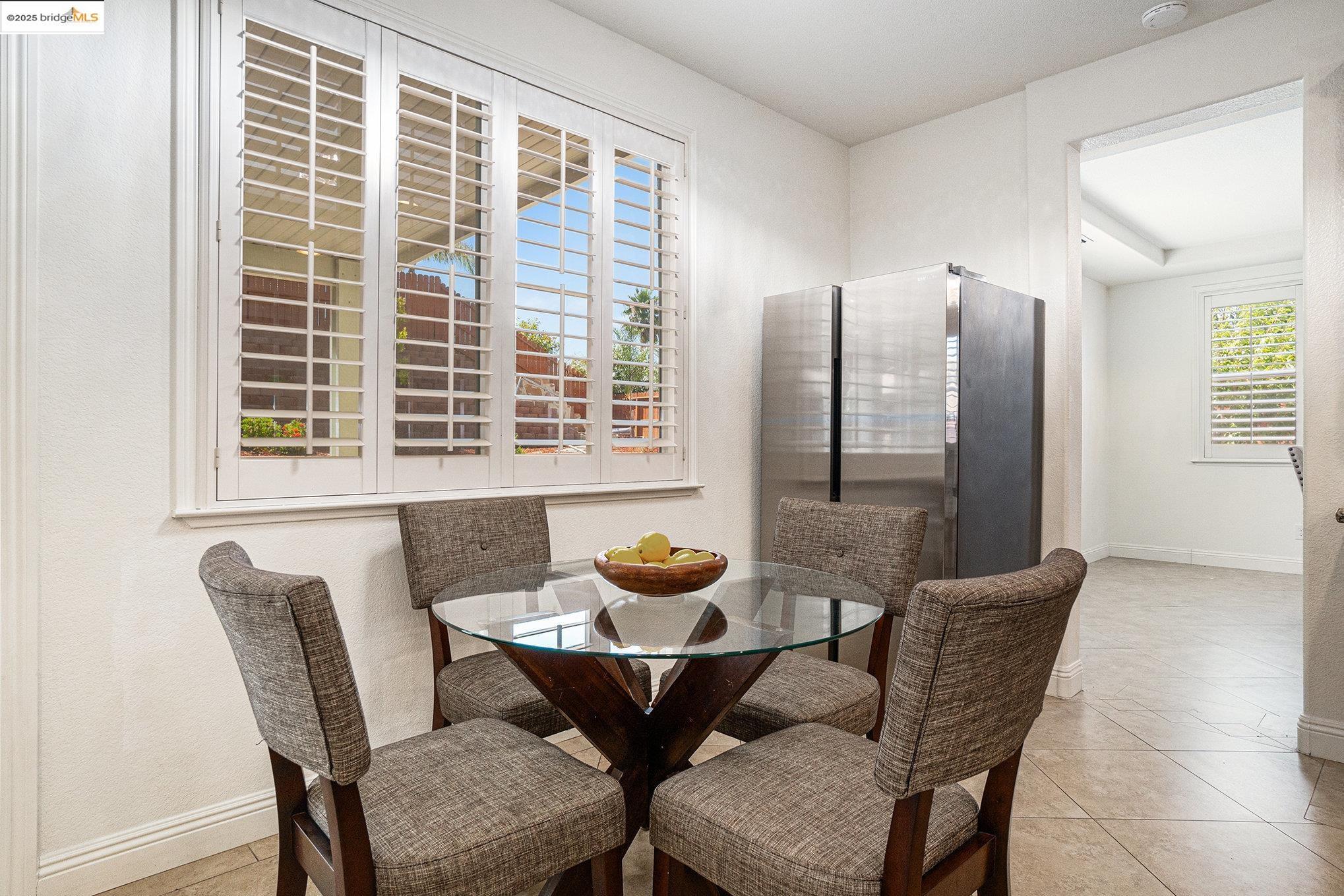 Detail Gallery Image 12 of 54 For 5235 Ramsdell Ct, Antioch,  CA 94531 - 6 Beds | 3 Baths