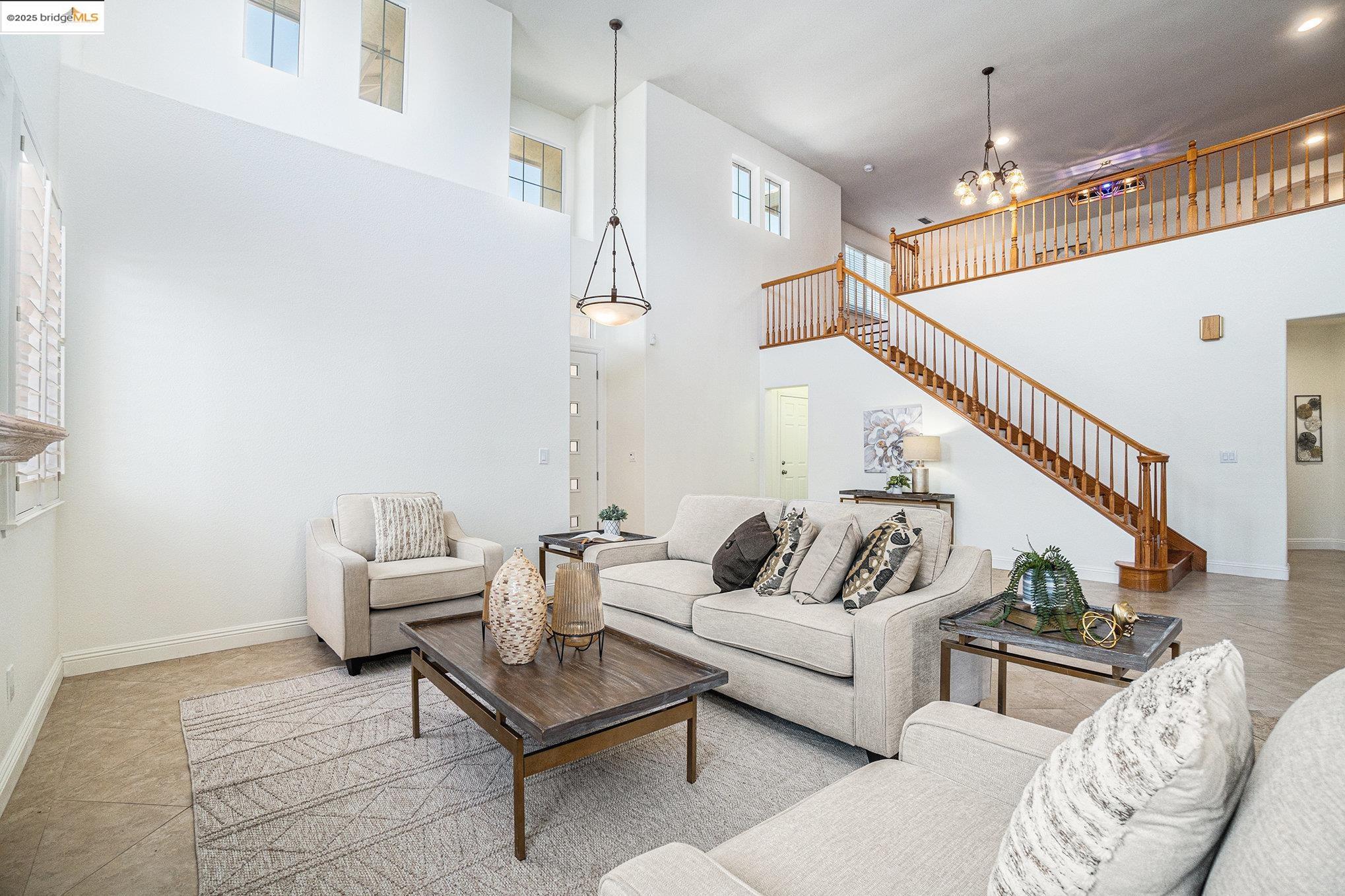 Detail Gallery Image 3 of 54 For 5235 Ramsdell Ct, Antioch,  CA 94531 - 6 Beds | 3 Baths