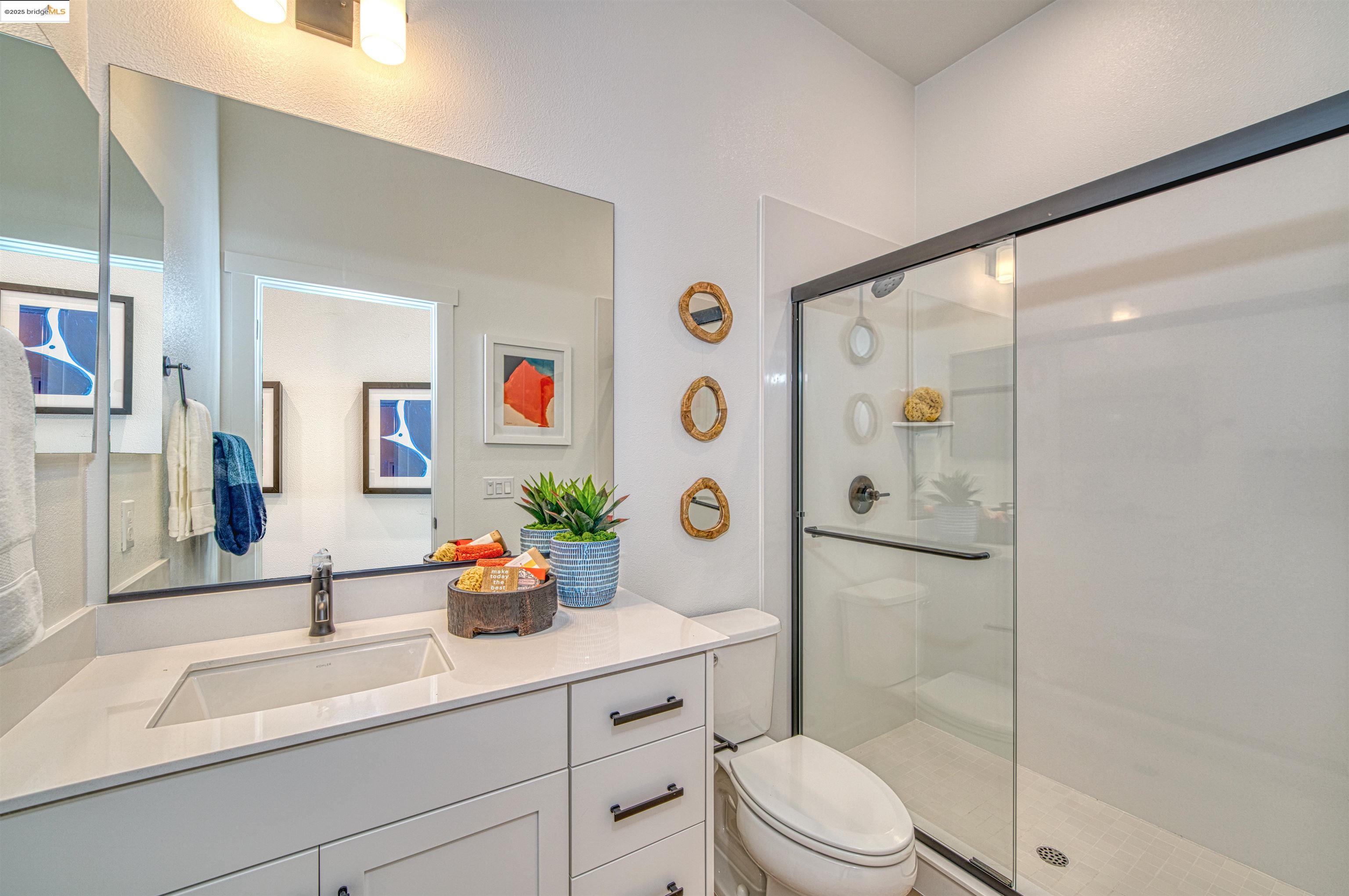 Detail Gallery Image 13 of 22 For 28973 Parkwood Lane #94,  Hayward,  CA 94544 - 3 Beds | 3 Baths