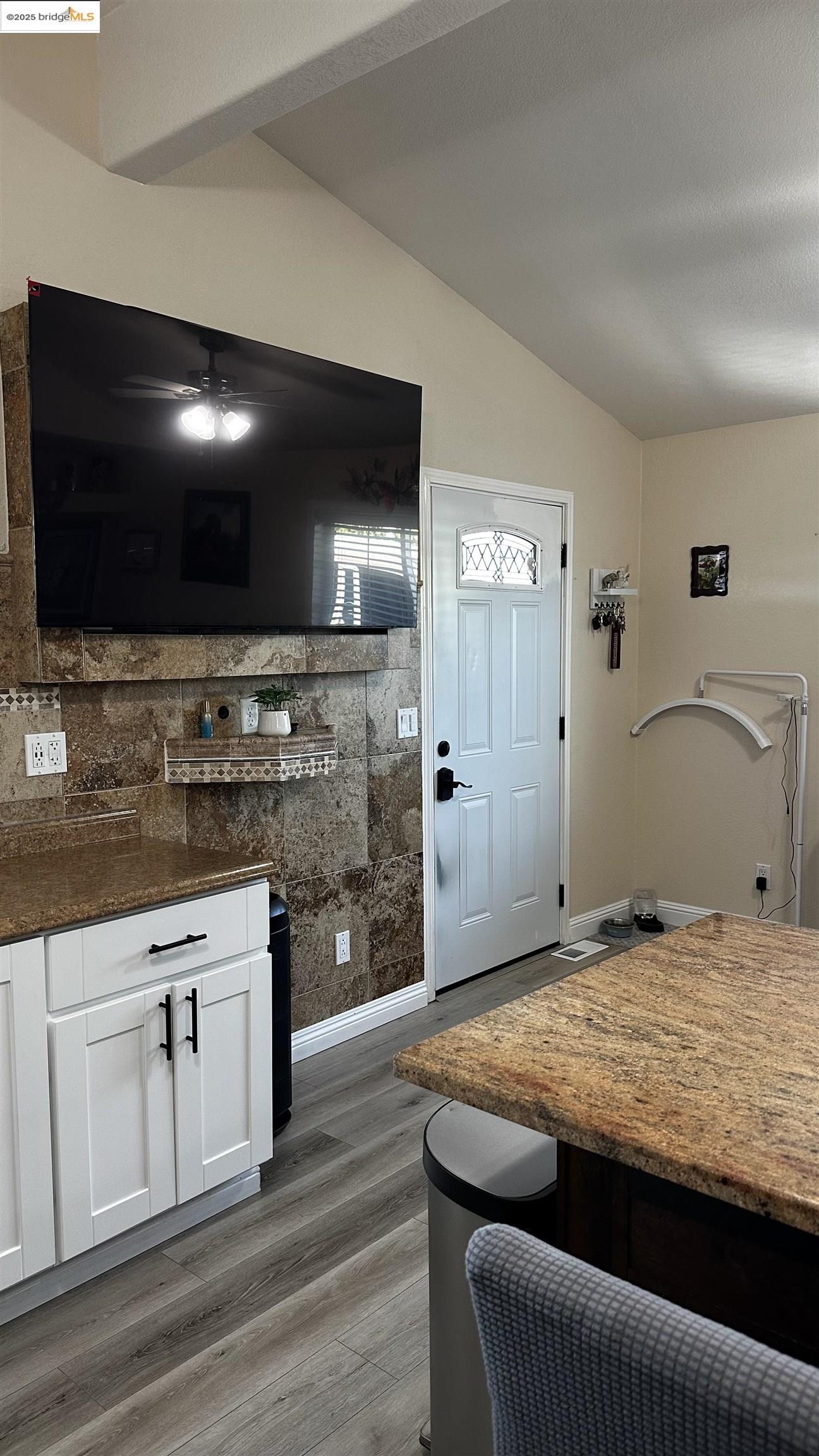 Detail Gallery Image 6 of 25 For 3301 Buchanan Rd #89,  Antioch,  CA 94509 - 3 Beds | 2 Baths