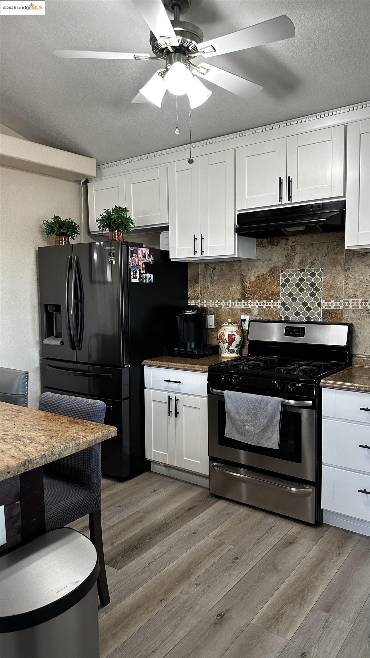 Detail Gallery Image 7 of 25 For 3301 Buchanan Rd #89,  Antioch,  CA 94509 - 3 Beds | 2 Baths