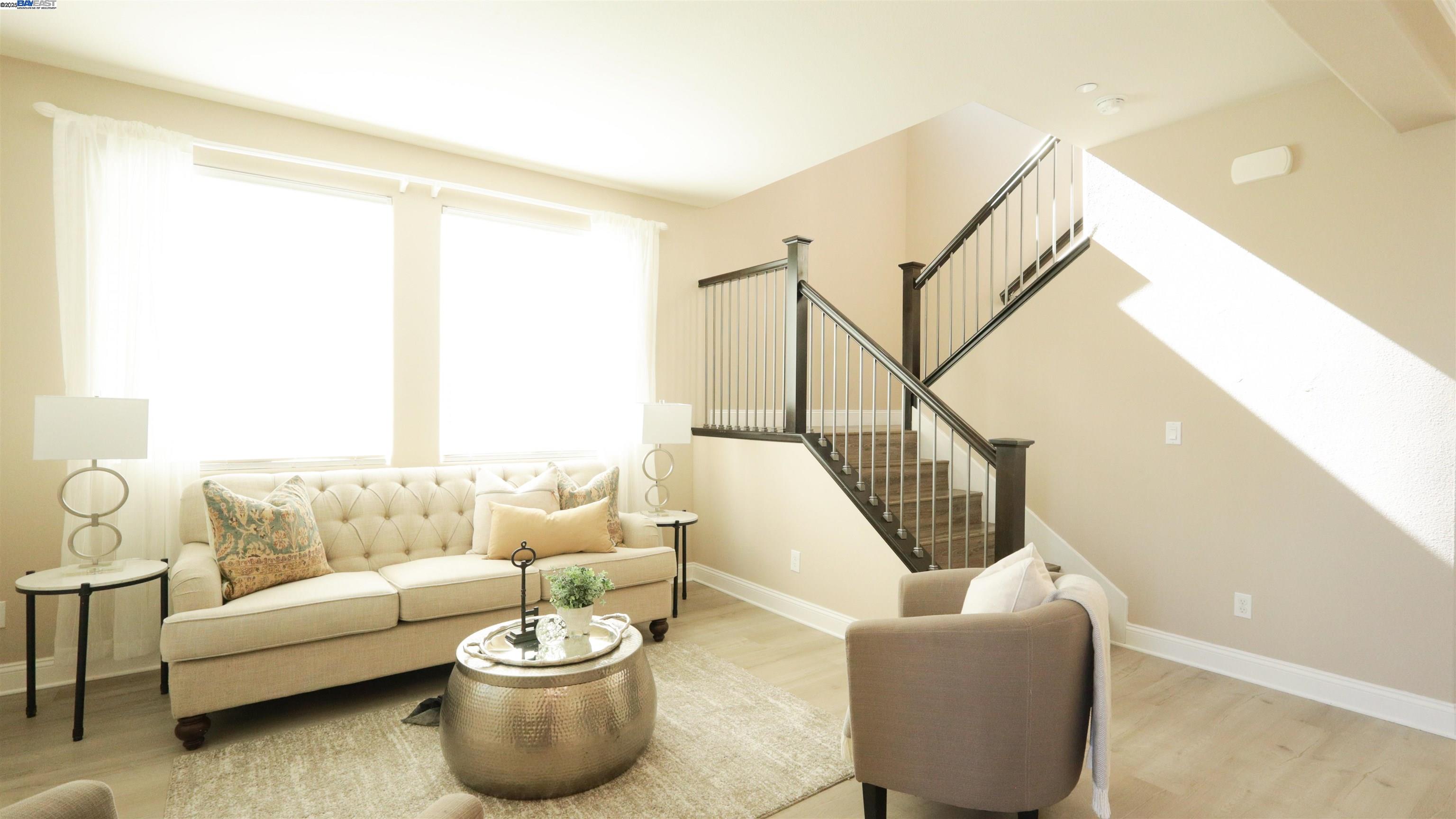 Detail Gallery Image 3 of 39 For 967 Dainty Ave, Brentwood,  CA 94513 - 6 Beds | 4 Baths