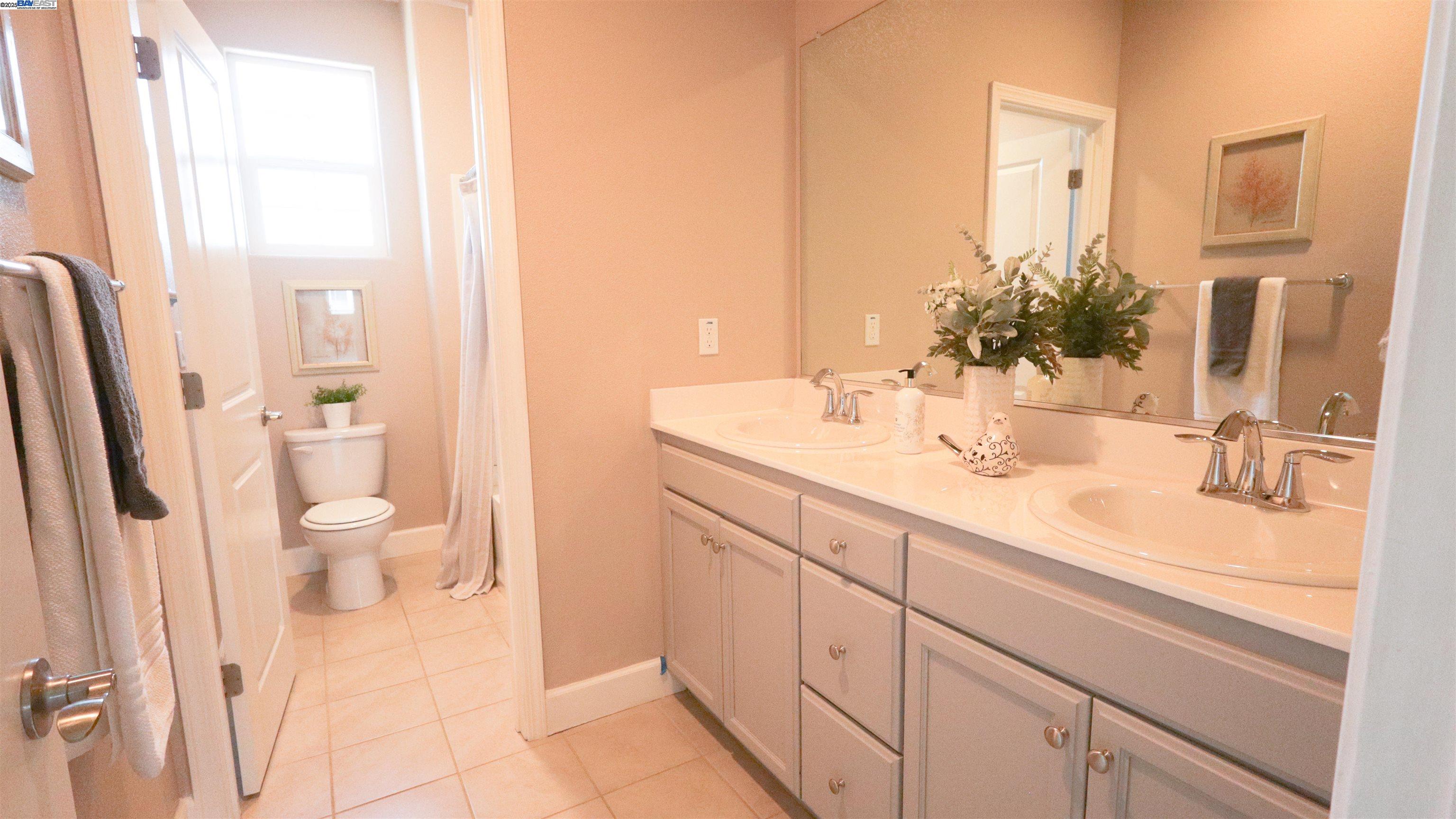Detail Gallery Image 22 of 39 For 967 Dainty Ave, Brentwood,  CA 94513 - 6 Beds | 4 Baths