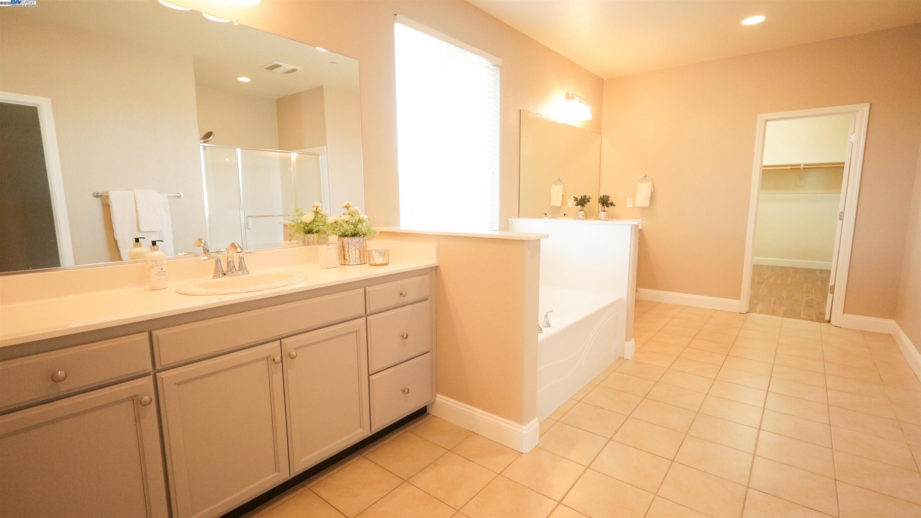 Detail Gallery Image 30 of 39 For 967 Dainty Ave, Brentwood,  CA 94513 - 6 Beds | 4 Baths