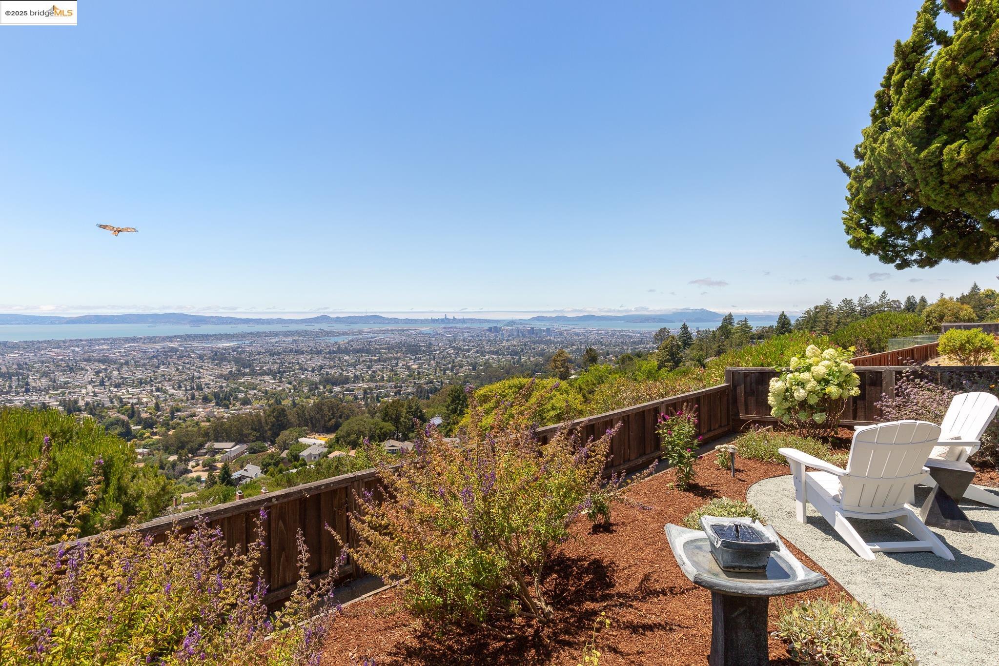 Detail Gallery Image 12 of 54 For 51 Rishell Dr, Oakland,  CA 94619 - 3 Beds | 2 Baths