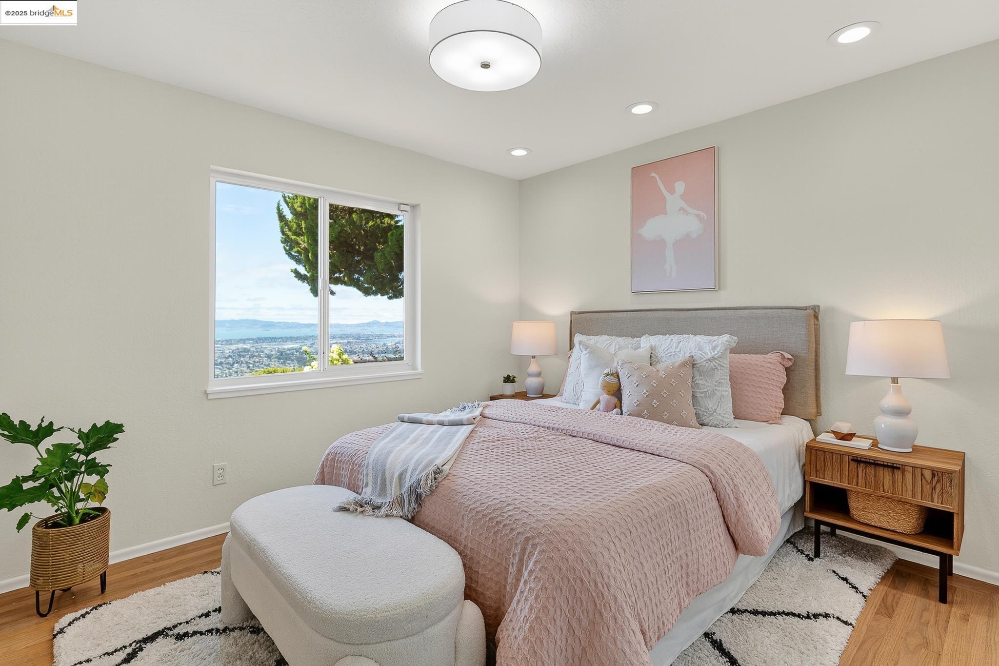 Detail Gallery Image 34 of 54 For 51 Rishell Dr, Oakland,  CA 94619 - 3 Beds | 2 Baths