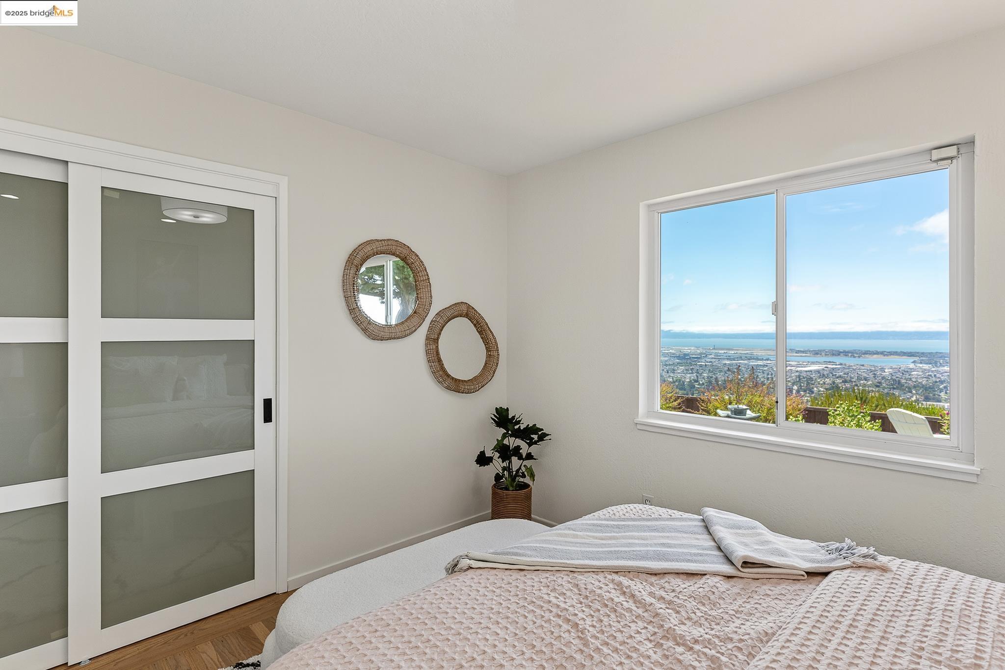 Detail Gallery Image 35 of 54 For 51 Rishell Dr, Oakland,  CA 94619 - 3 Beds | 2 Baths