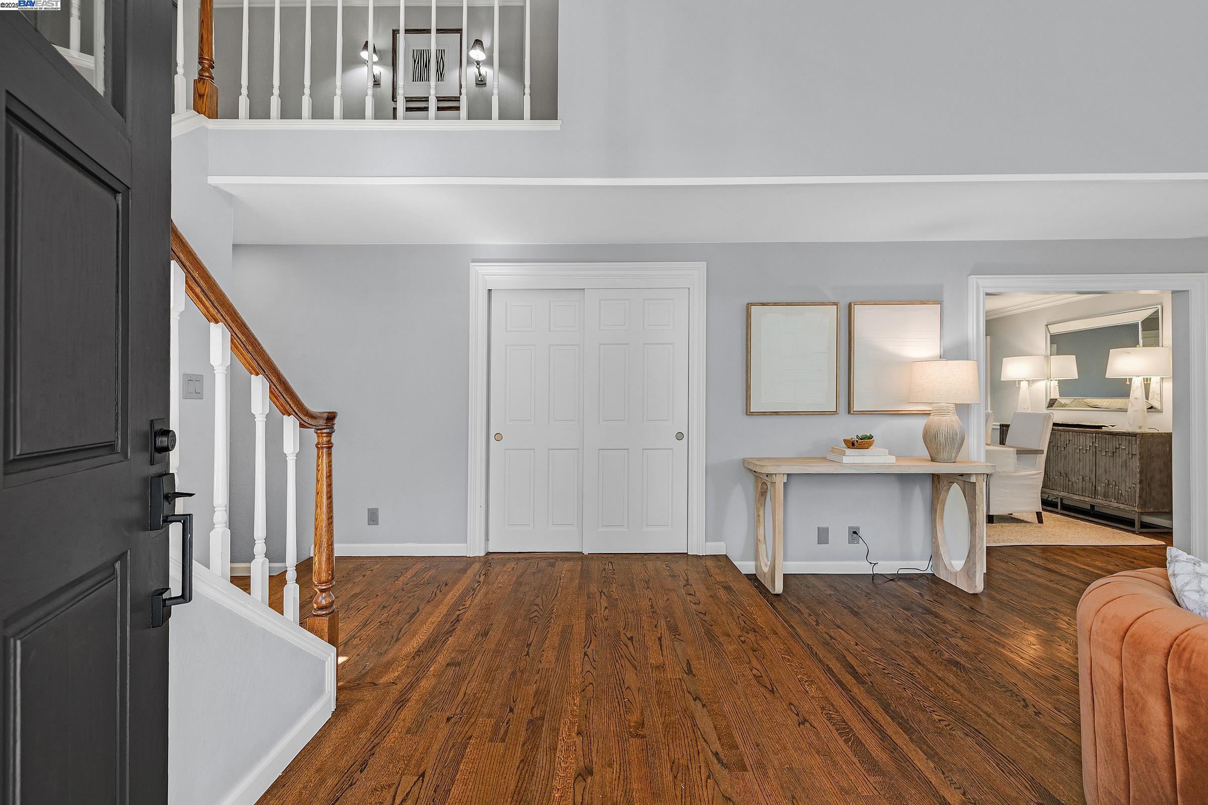 Detail Gallery Image 2 of 42 For 519 Ellesmere Dr, Walnut Creek,  CA 94598 - 5 Beds | 3 Baths