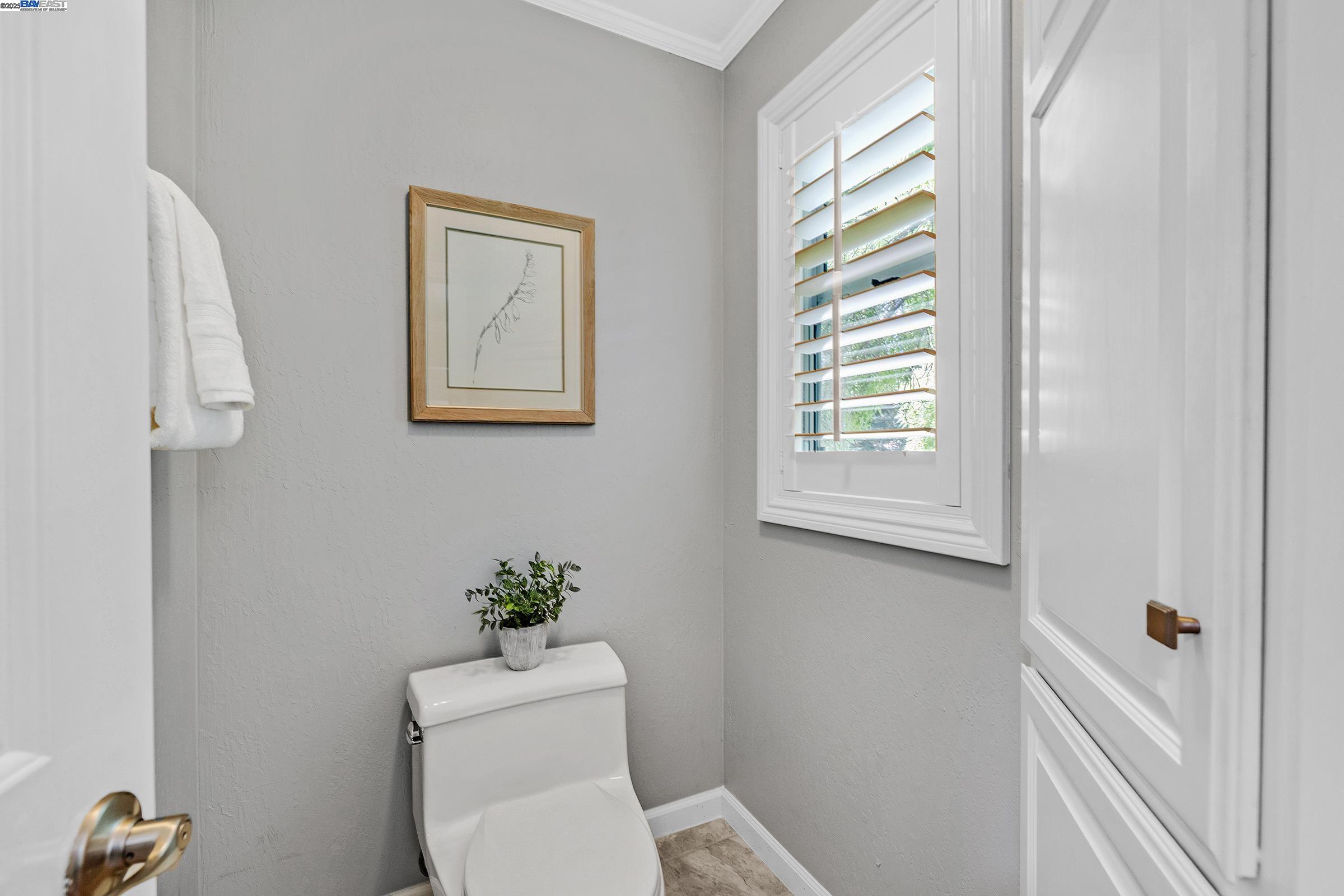Detail Gallery Image 20 of 42 For 519 Ellesmere Dr, Walnut Creek,  CA 94598 - 5 Beds | 3 Baths