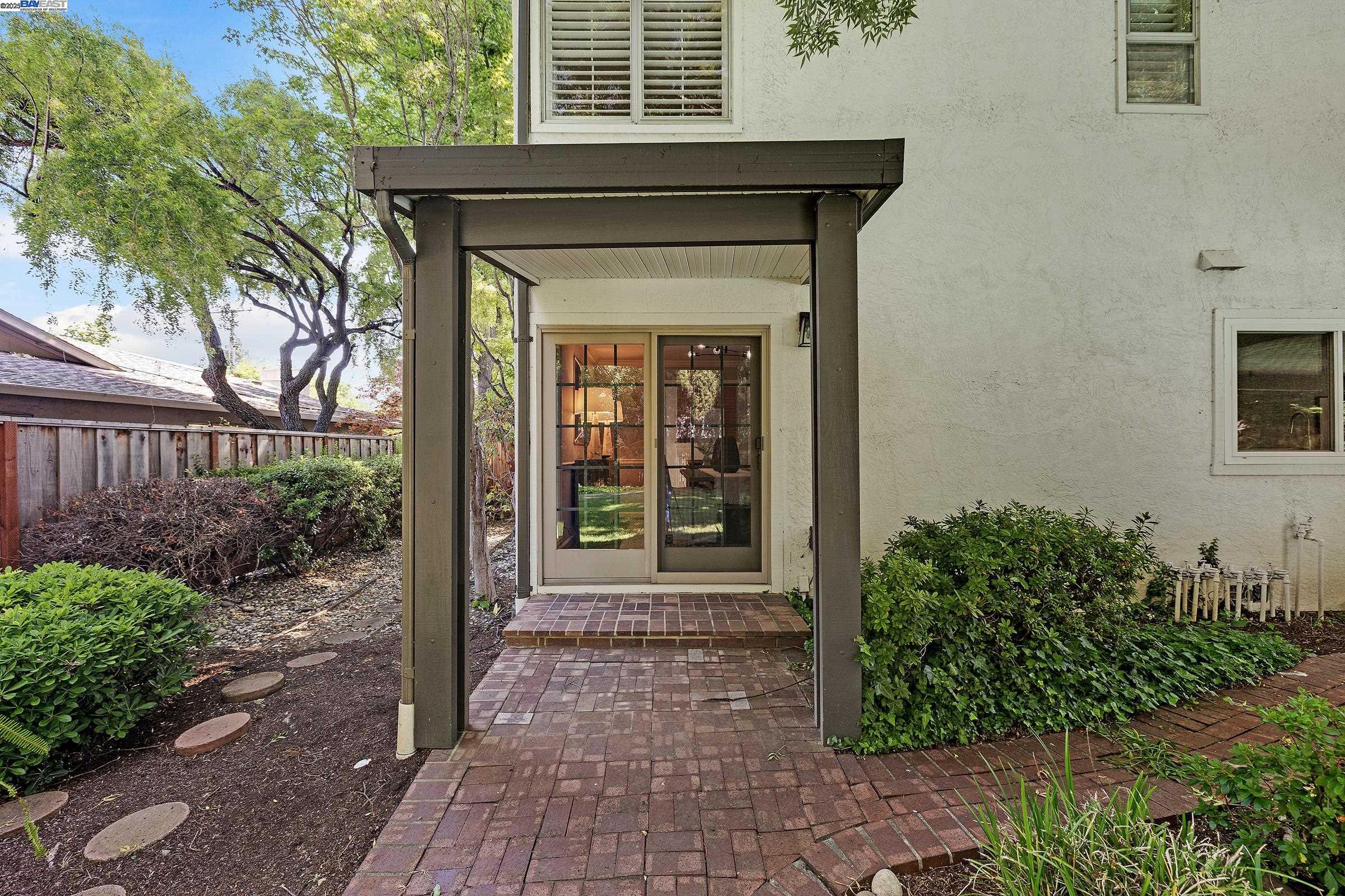 Detail Gallery Image 37 of 42 For 519 Ellesmere Dr, Walnut Creek,  CA 94598 - 5 Beds | 3 Baths