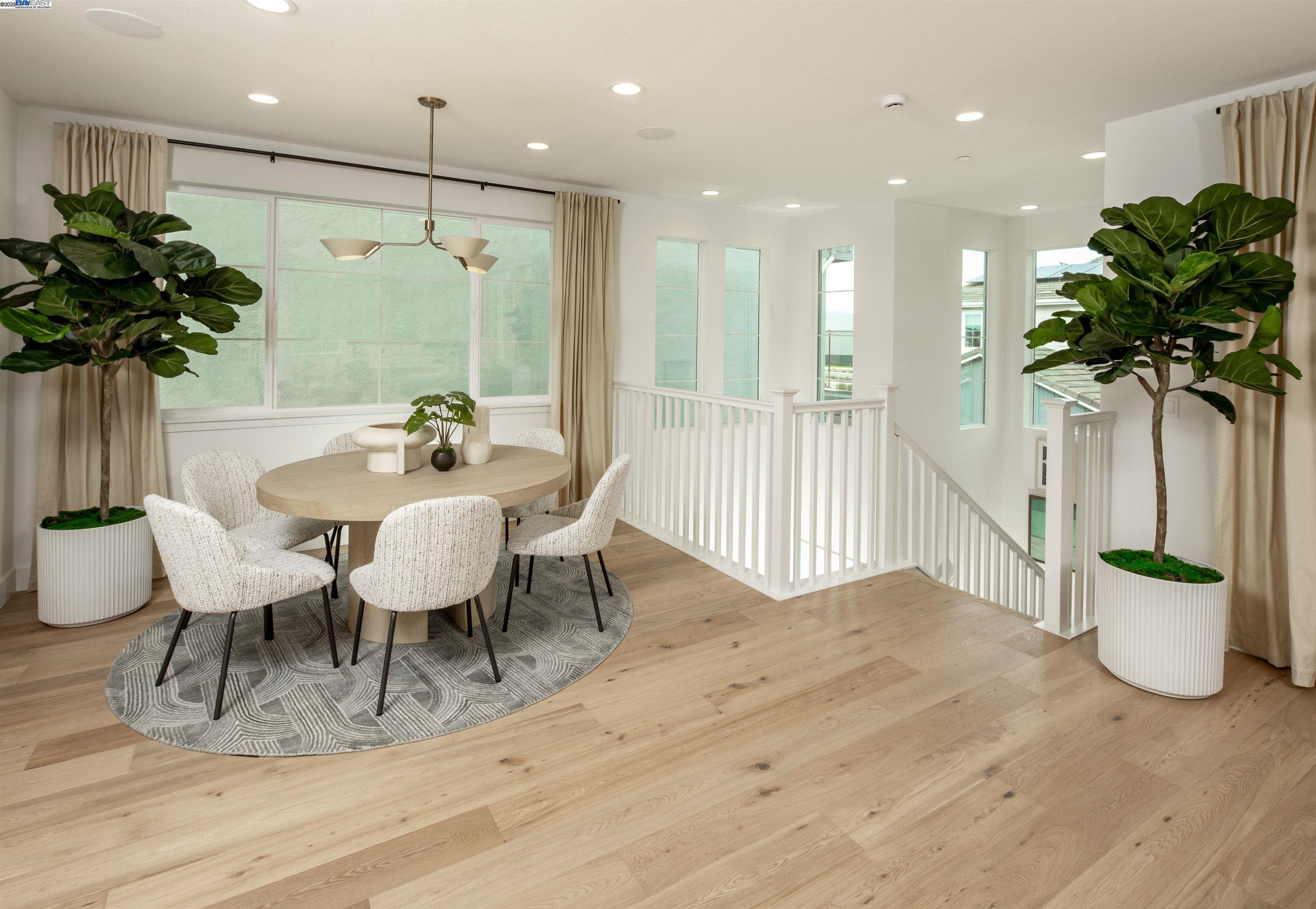 Detail Gallery Image 9 of 15 For 114 Compass Drive, Napa,  CA 94558 - 4 Beds | 3/1 Baths