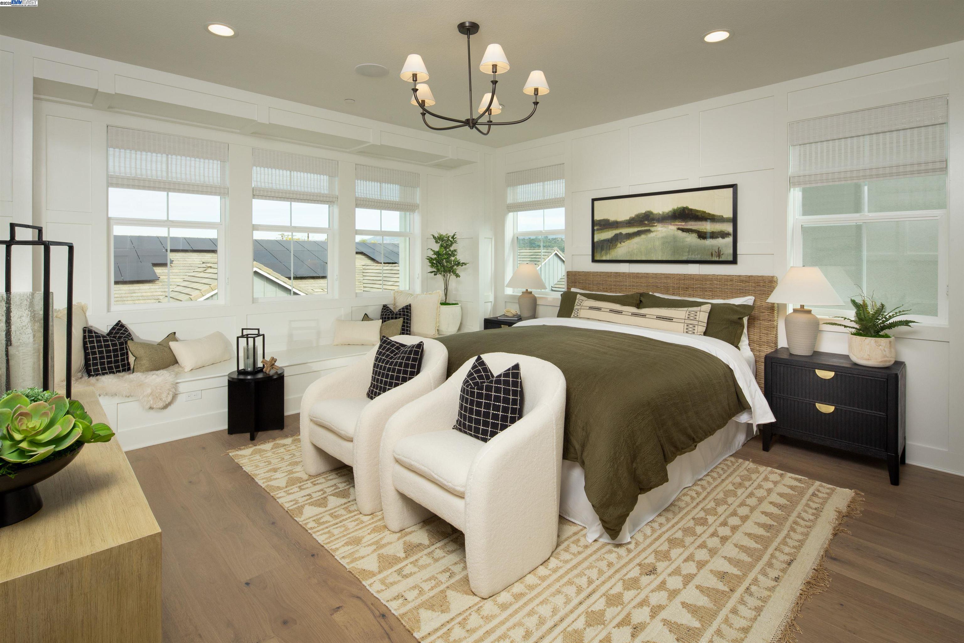 Detail Gallery Image 11 of 15 For 110 Compass Drive, Napa,  CA 94558 - 4 Beds | 3/1 Baths