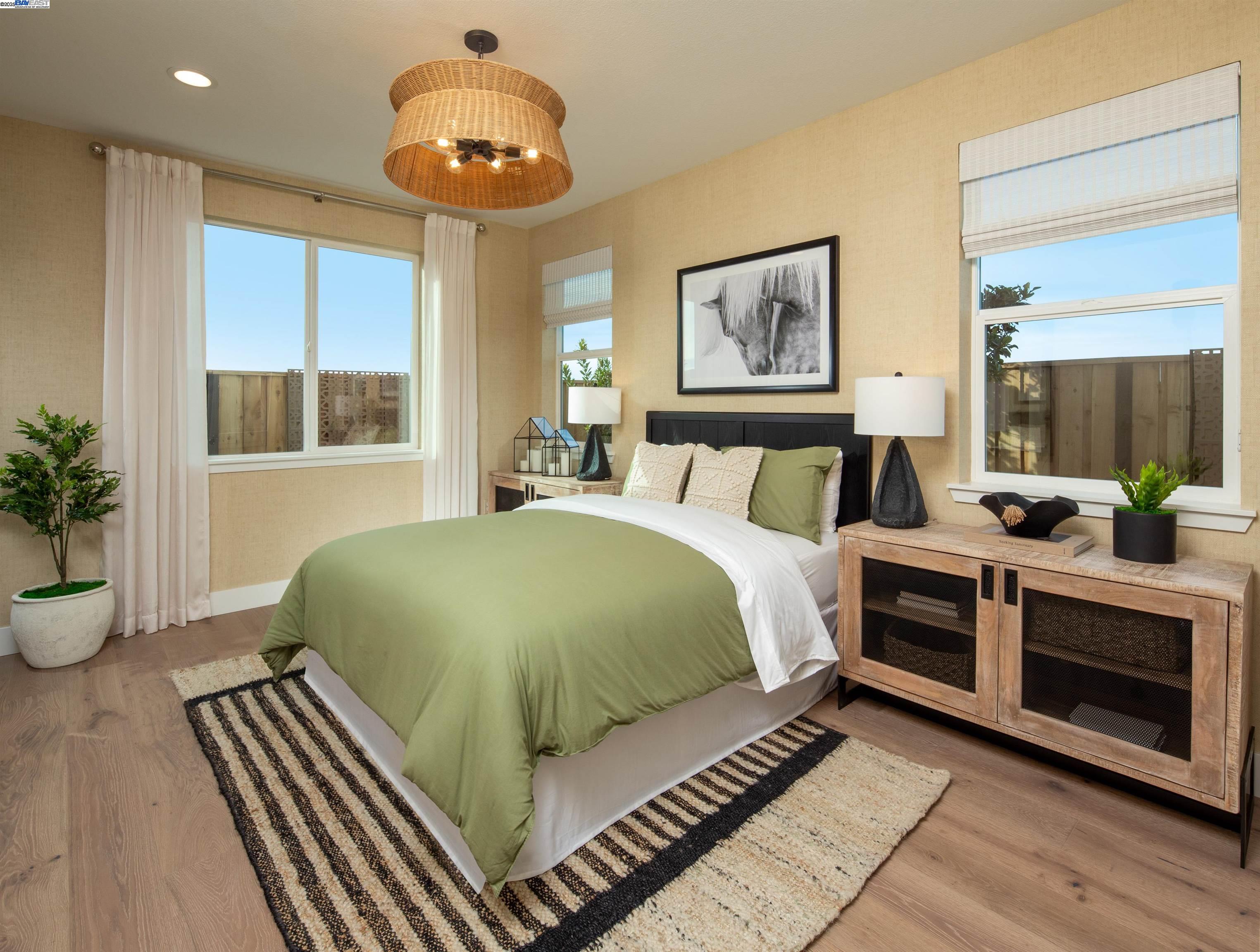Detail Gallery Image 4 of 15 For 110 Compass Drive, Napa,  CA 94558 - 4 Beds | 3/1 Baths