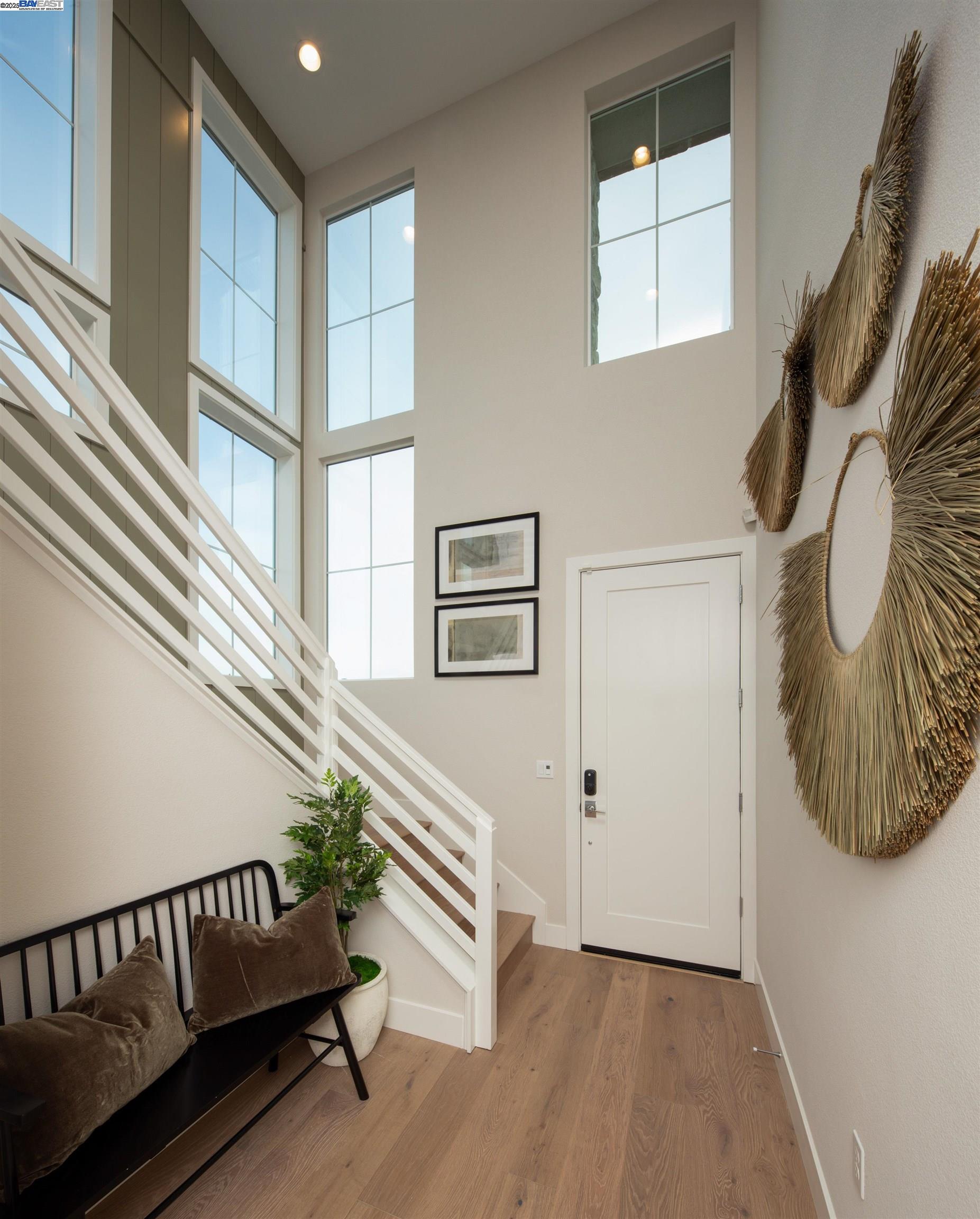 Detail Gallery Image 5 of 15 For 110 Compass Drive, Napa,  CA 94558 - 4 Beds | 3/1 Baths
