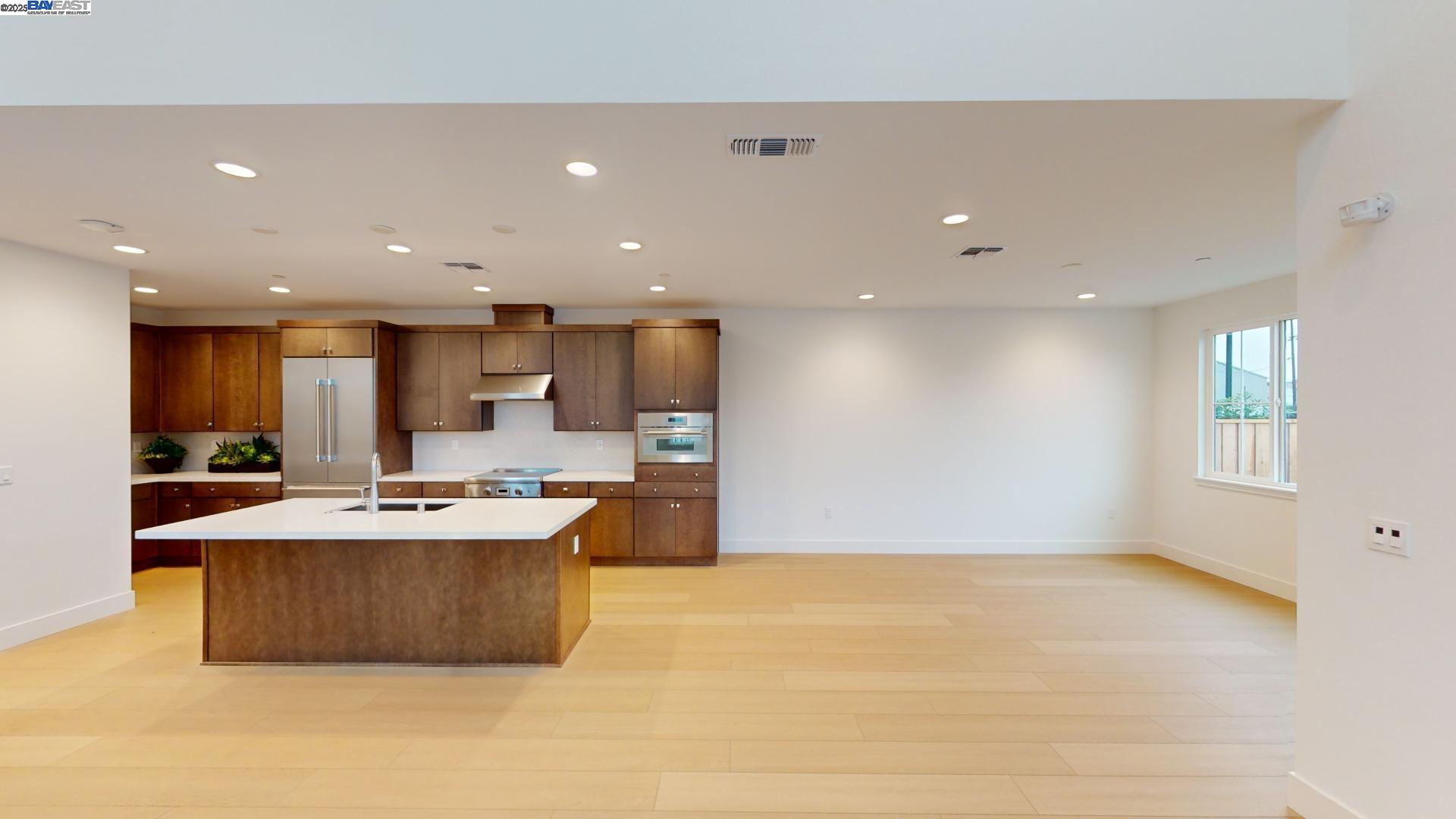 Detail Gallery Image 23 of 29 For 101 Ripple Way #1704,  Napa,  CA 94558 - 4 Beds | 3 Baths