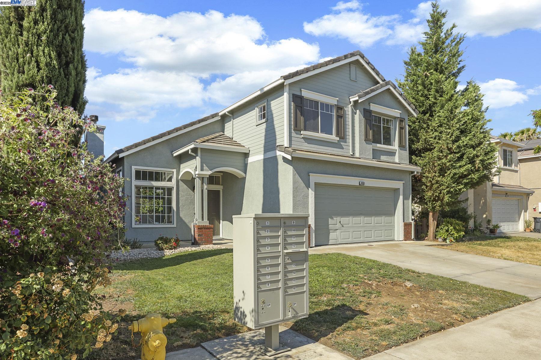 Detail Gallery Image 4 of 45 For 1830 Laurelgrove Ln, Tracy,  CA 95376 - 3 Beds | 2/1 Baths