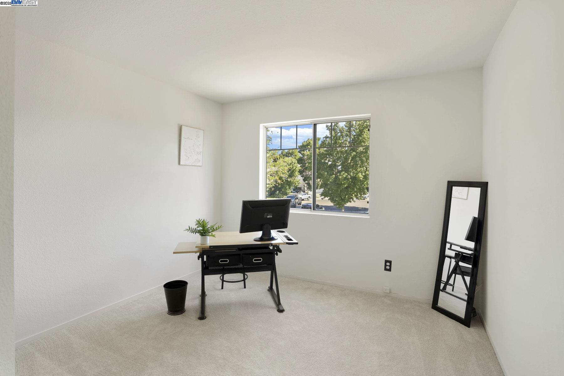 Detail Gallery Image 36 of 45 For 1830 Laurelgrove Ln, Tracy,  CA 95376 - 3 Beds | 2/1 Baths
