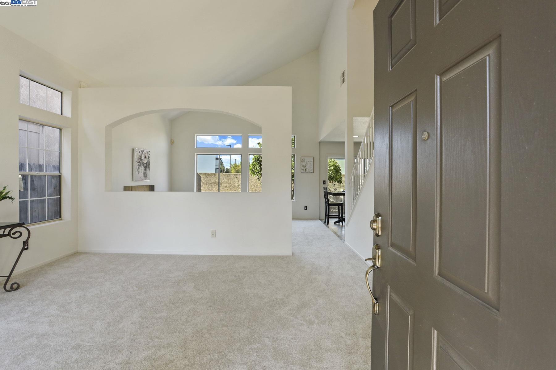 Detail Gallery Image 6 of 45 For 1830 Laurelgrove Ln, Tracy,  CA 95376 - 3 Beds | 2/1 Baths