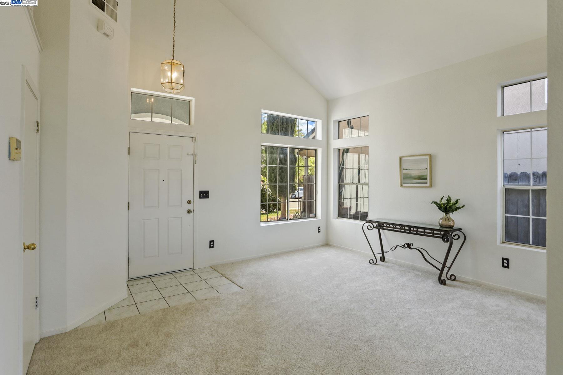 Detail Gallery Image 7 of 45 For 1830 Laurelgrove Ln, Tracy,  CA 95376 - 3 Beds | 2/1 Baths
