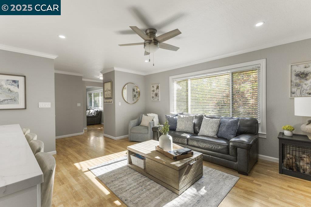 Detail Gallery Image 13 of 49 For 1666 Green Valley, Danville,  CA 94526 - 3 Beds | 2/1 Baths