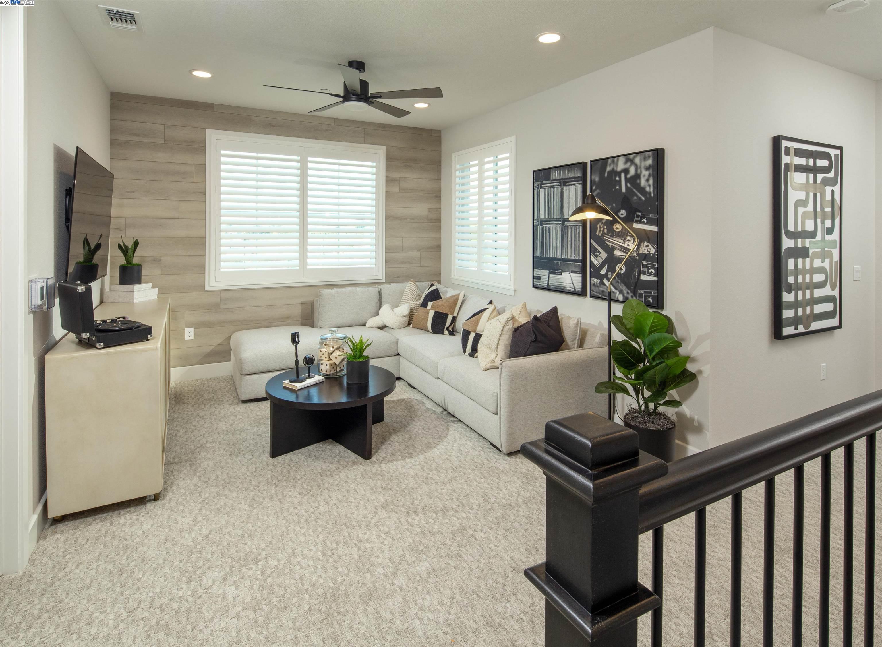 Detail Gallery Image 15 of 20 For 119 Compass Drive #1803,  Napa,  CA 94558 - 4 Beds | 2/1 Baths