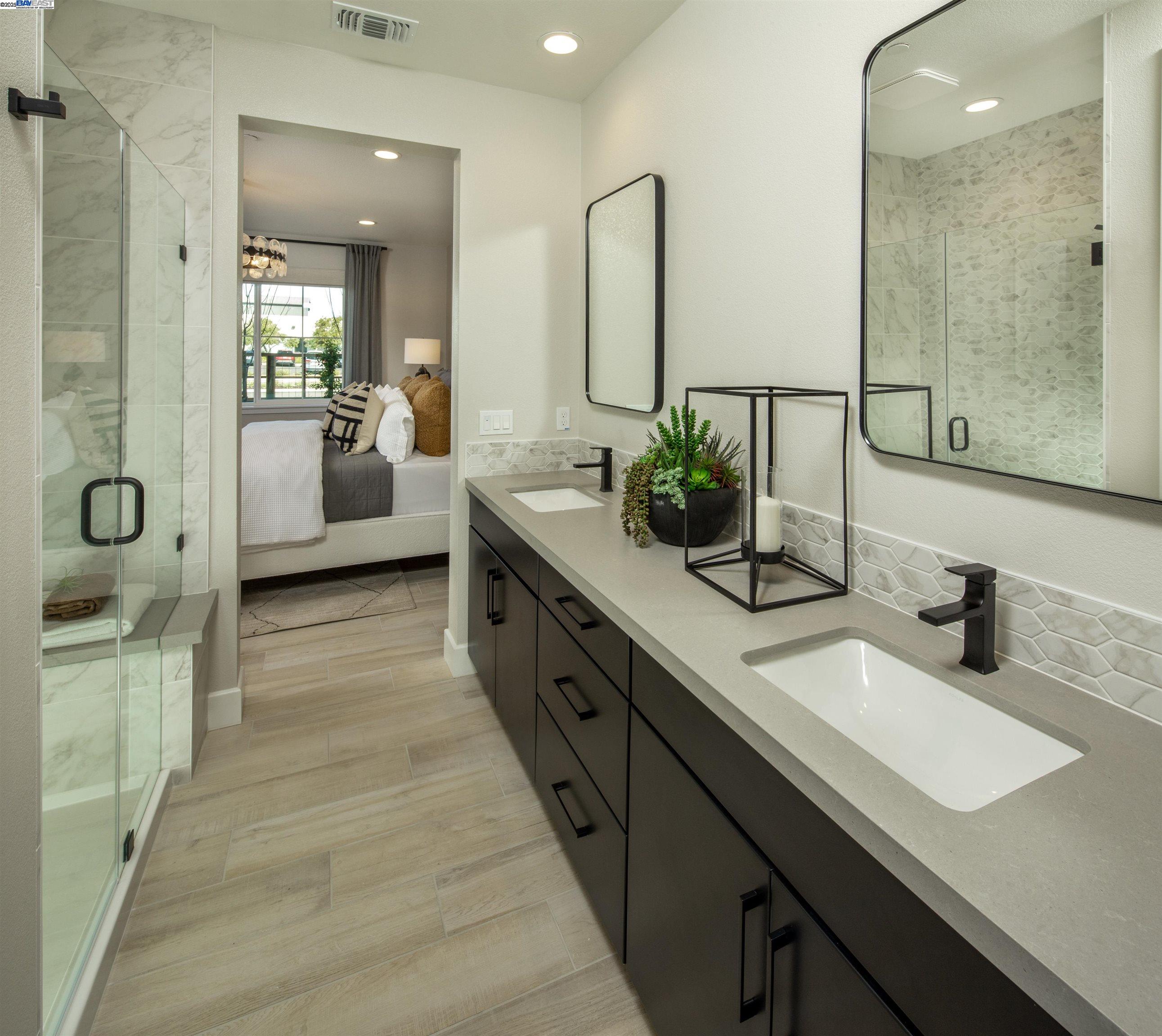 Detail Gallery Image 10 of 20 For 119 Compass Drive #1803,  Napa,  CA 94558 - 4 Beds | 2/1 Baths