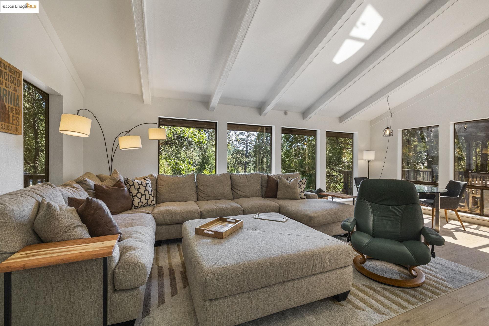 Detail Gallery Image 1 of 44 For 22296 Ponderosa Dr, Twain Harte,  CA 95383 - 3 Beds | 2 Baths