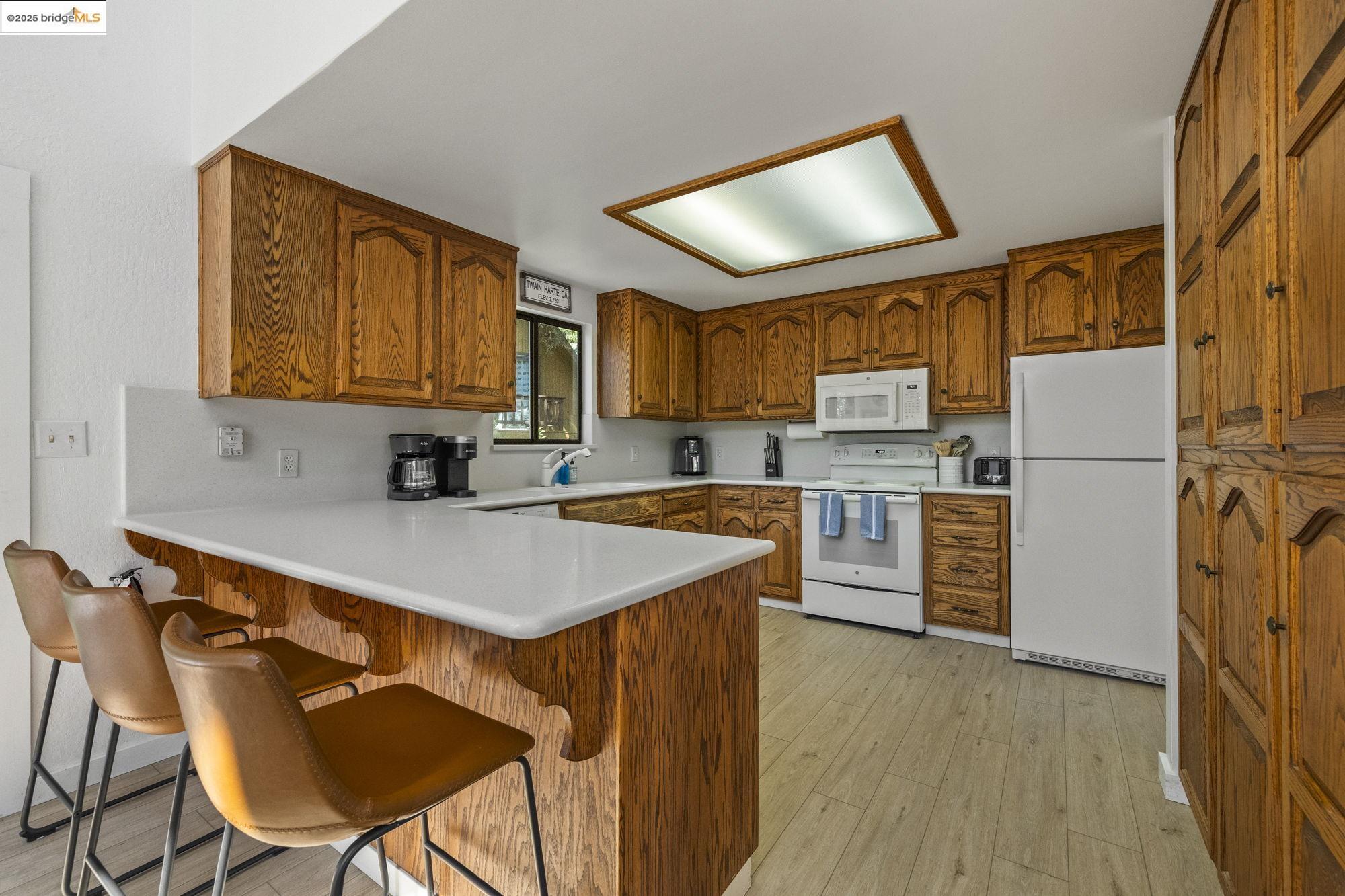 Detail Gallery Image 7 of 44 For 22296 Ponderosa Dr, Twain Harte,  CA 95383 - 3 Beds | 2 Baths