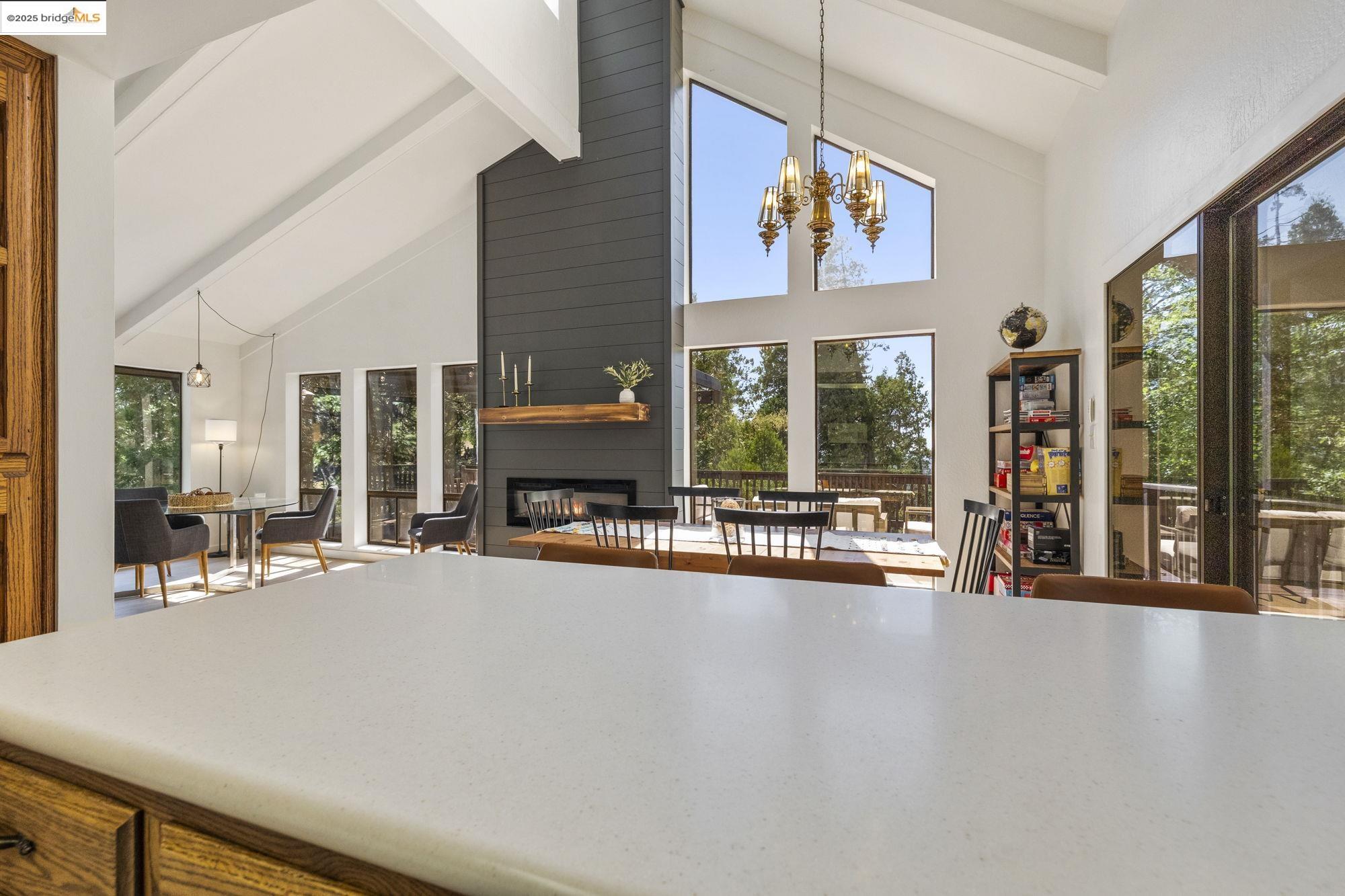 Detail Gallery Image 10 of 44 For 22296 Ponderosa Dr, Twain Harte,  CA 95383 - 3 Beds | 2 Baths